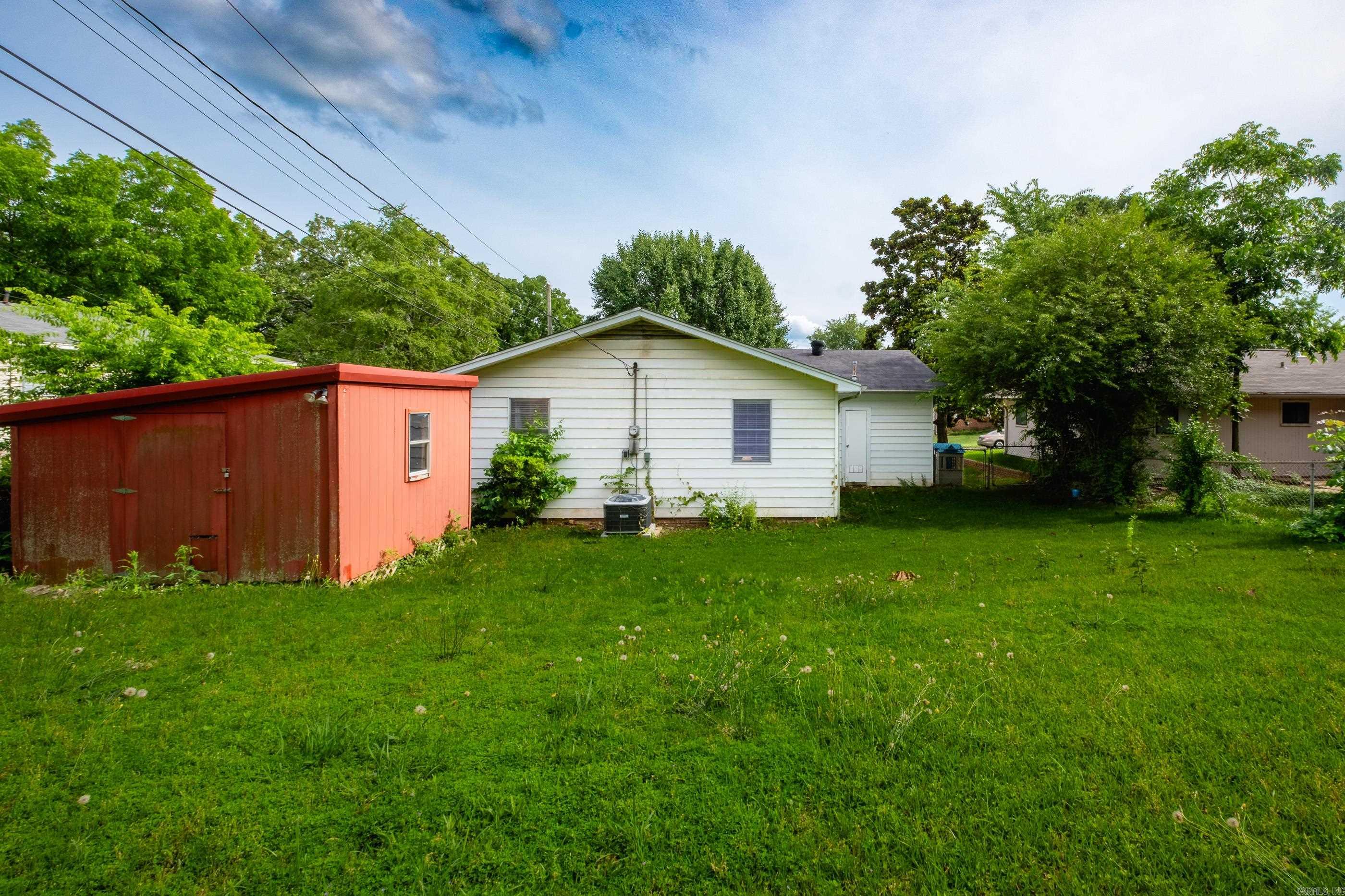 ELLIS ACRES - Residential