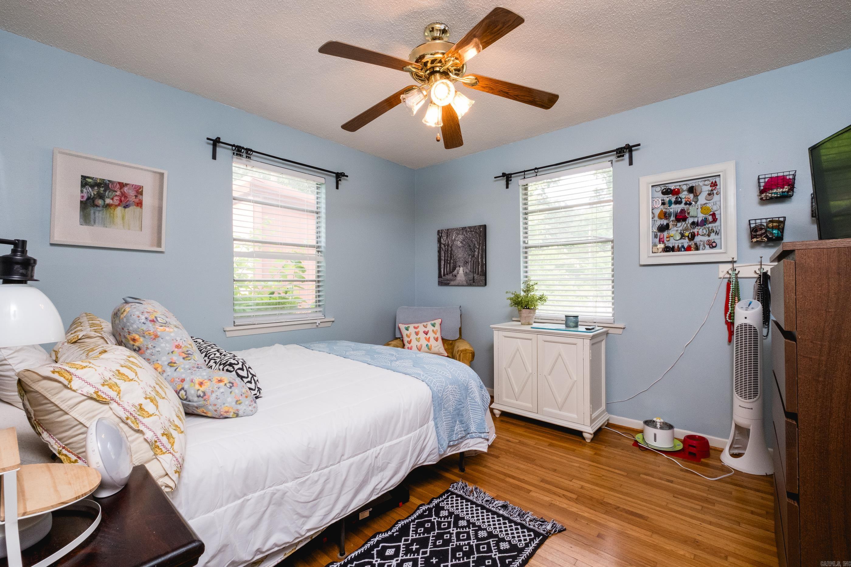 ELLIS ACRES - Residential