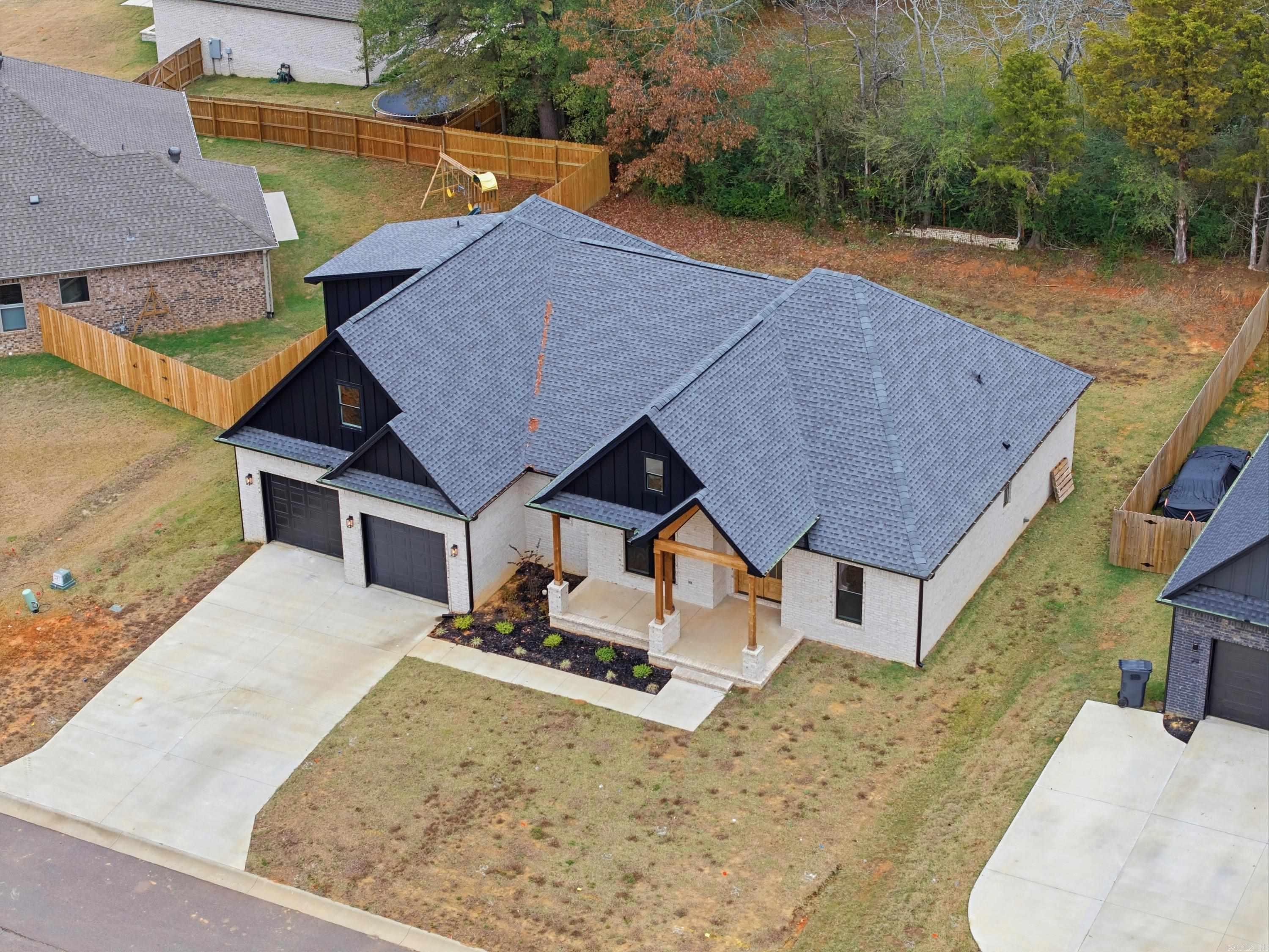 DENALI HEIGHTS - Residential