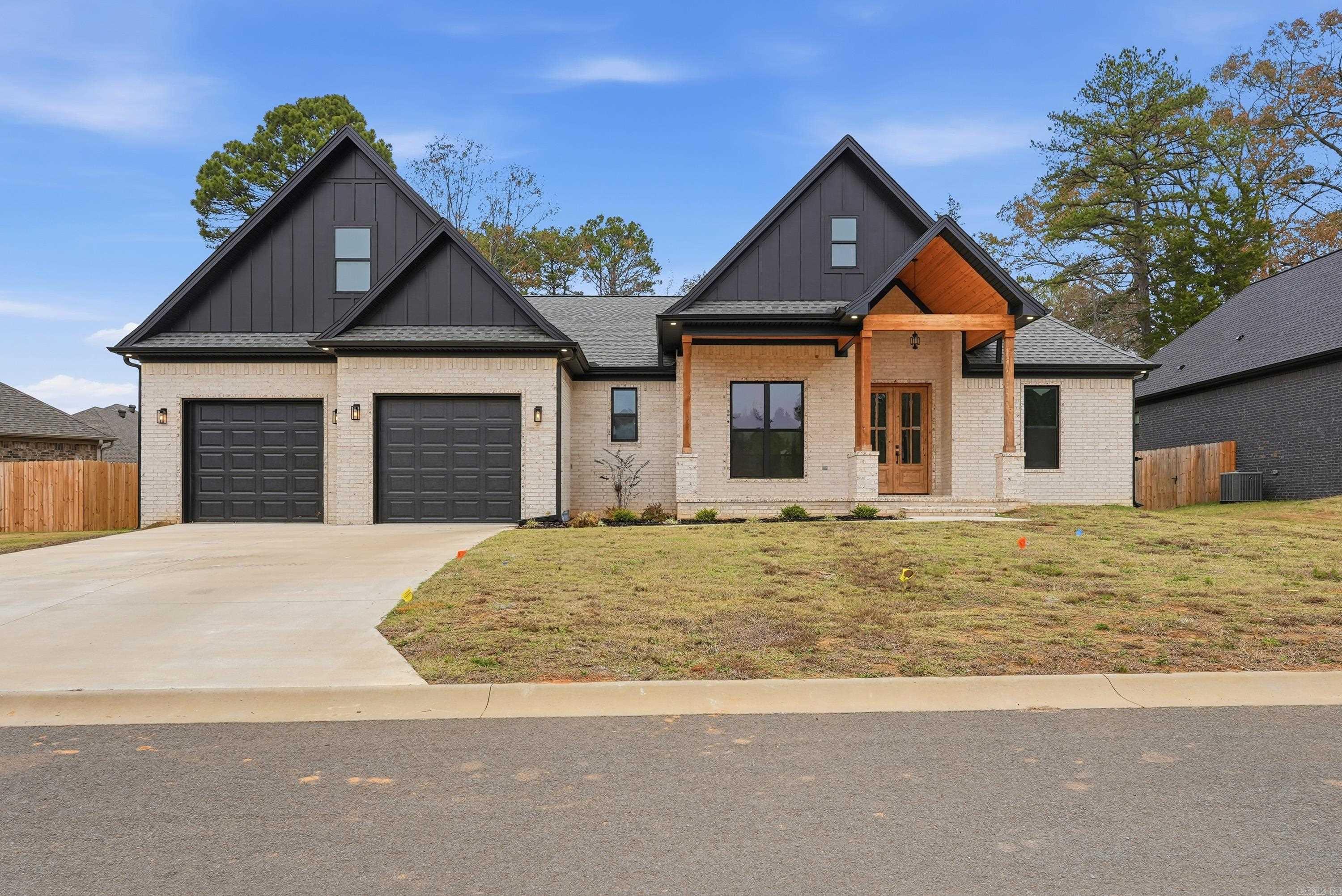 DENALI HEIGHTS - Residential