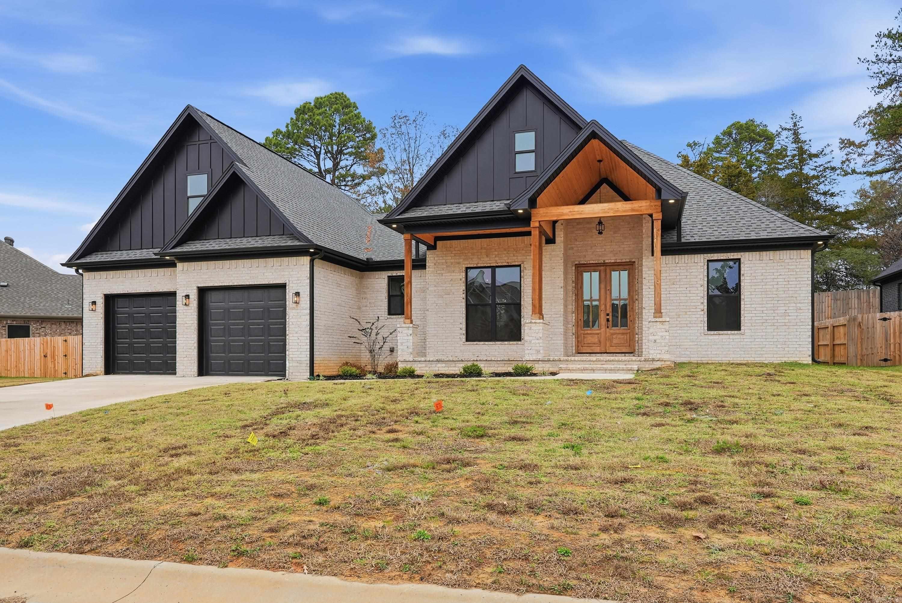 DENALI HEIGHTS - Residential