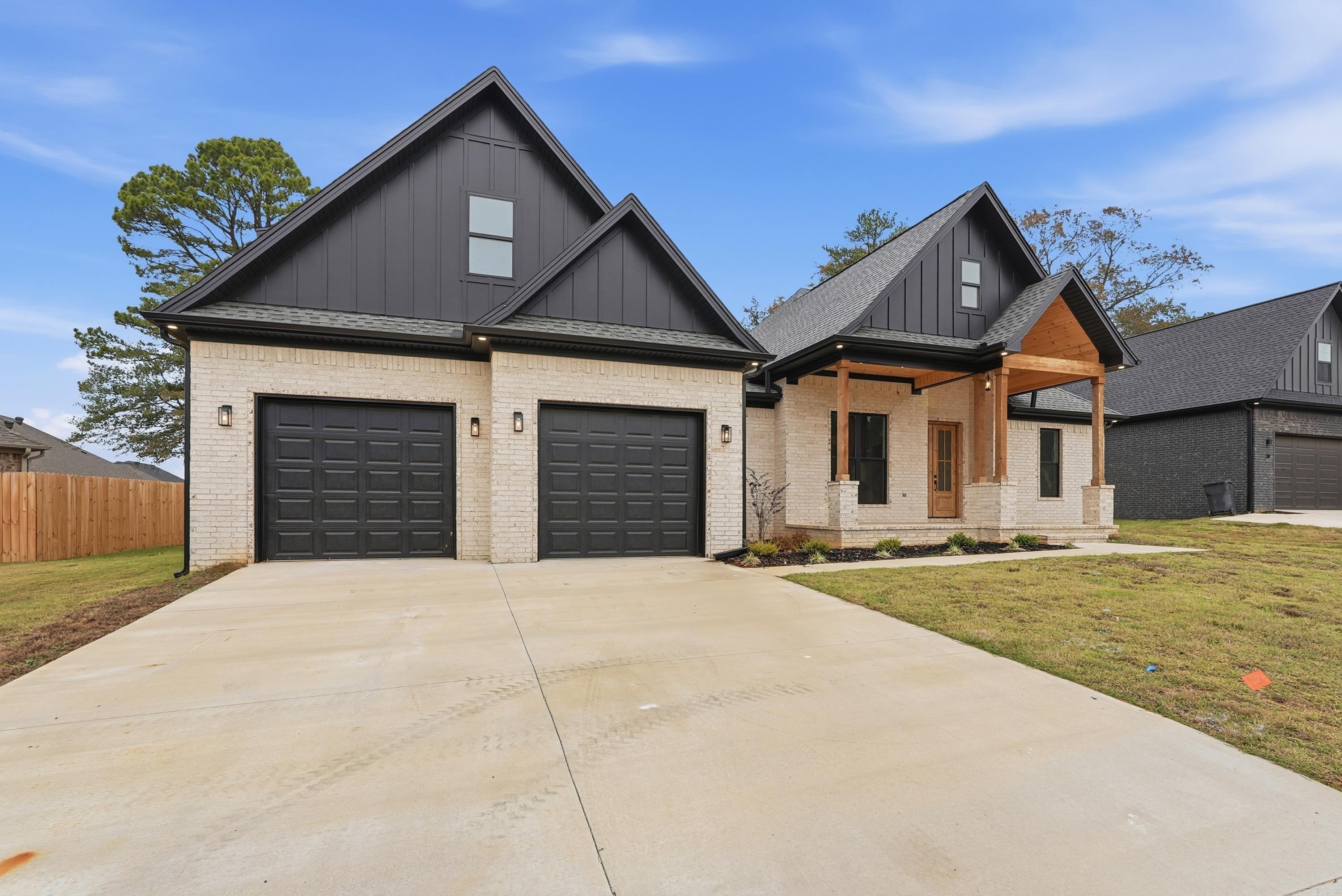 DENALI HEIGHTS - Residential