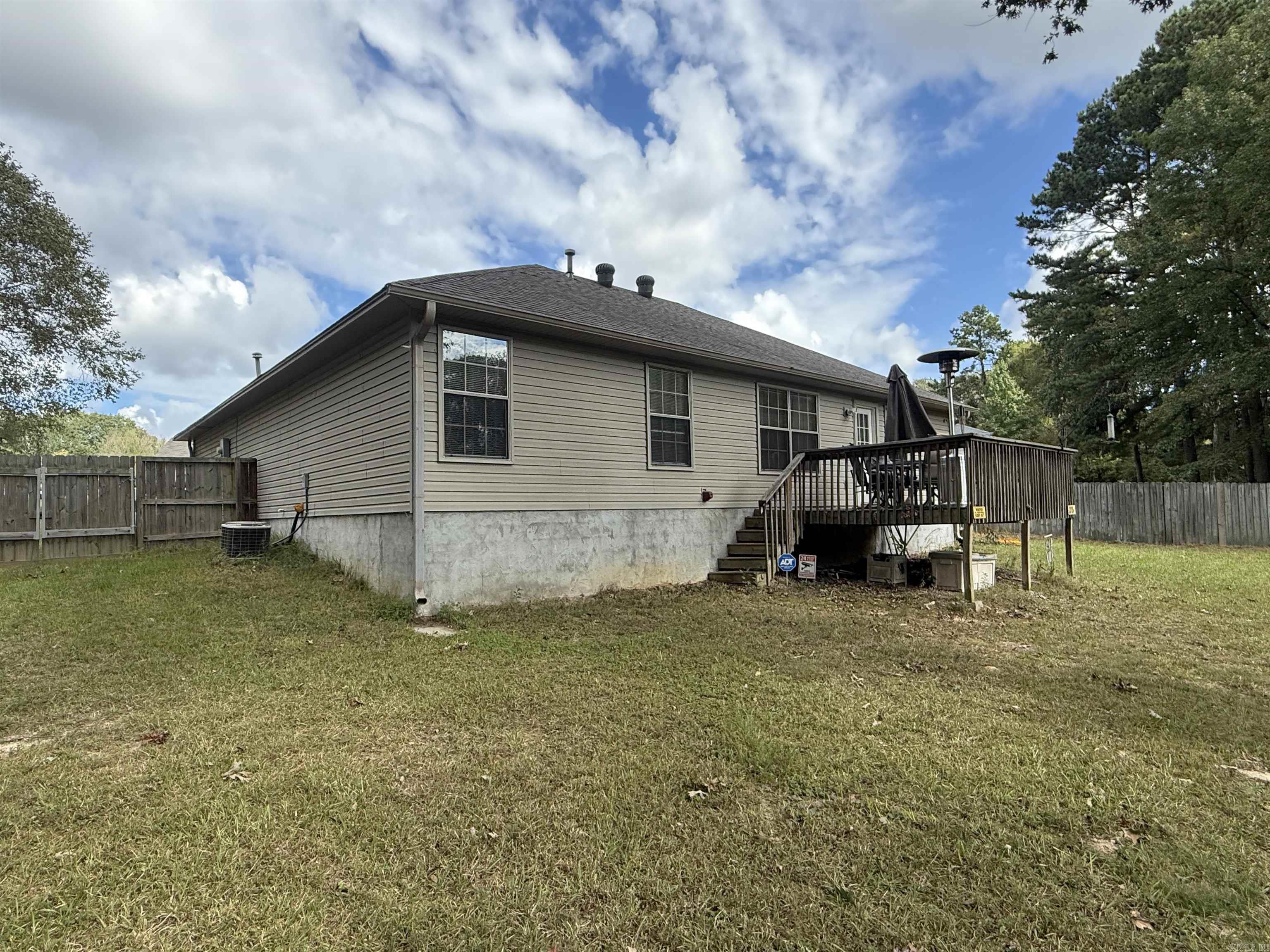 Old Oaks Phase III - Residential