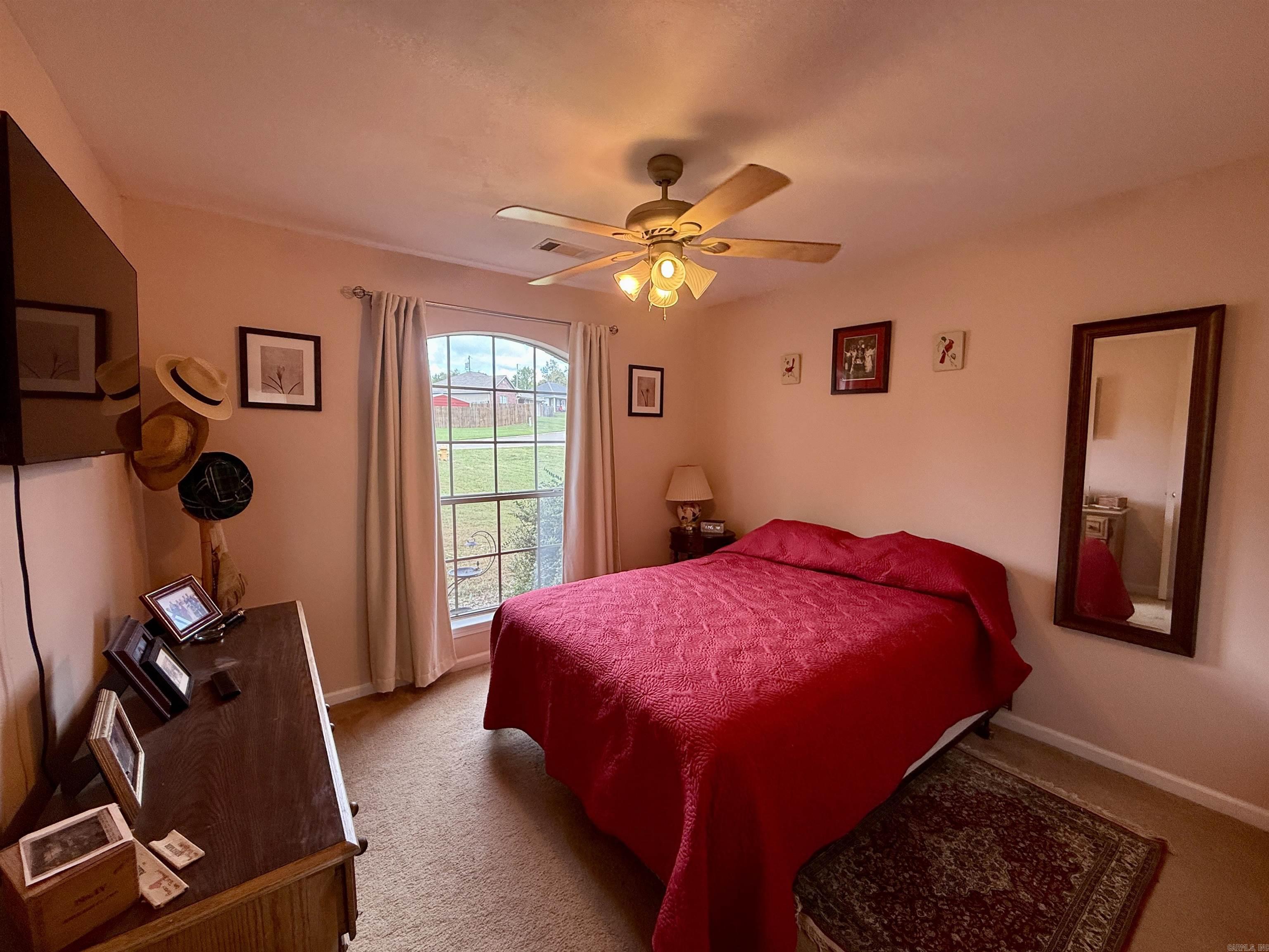 Old Oaks Phase III - Residential