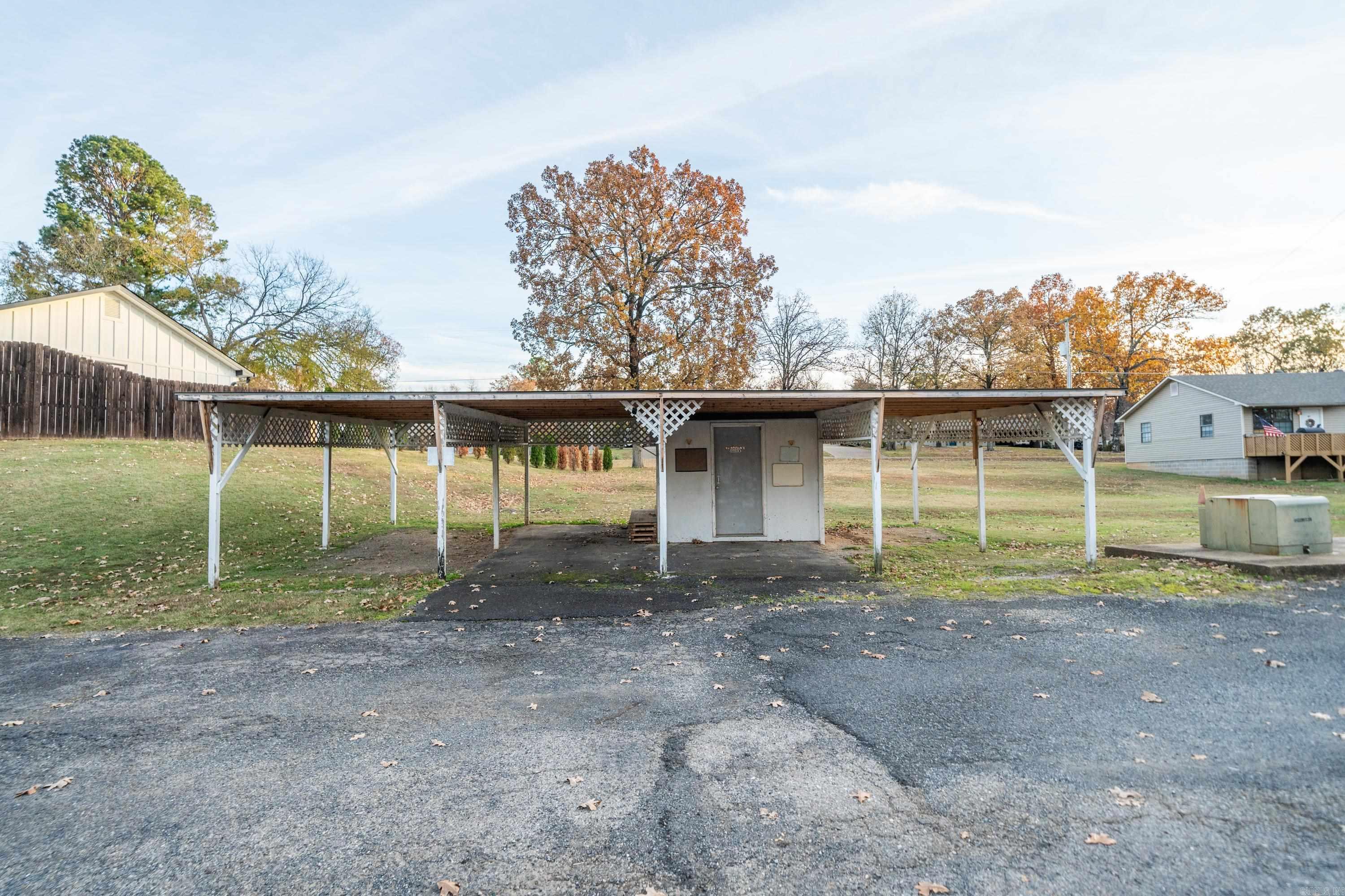 Earl Acres - Residential Income