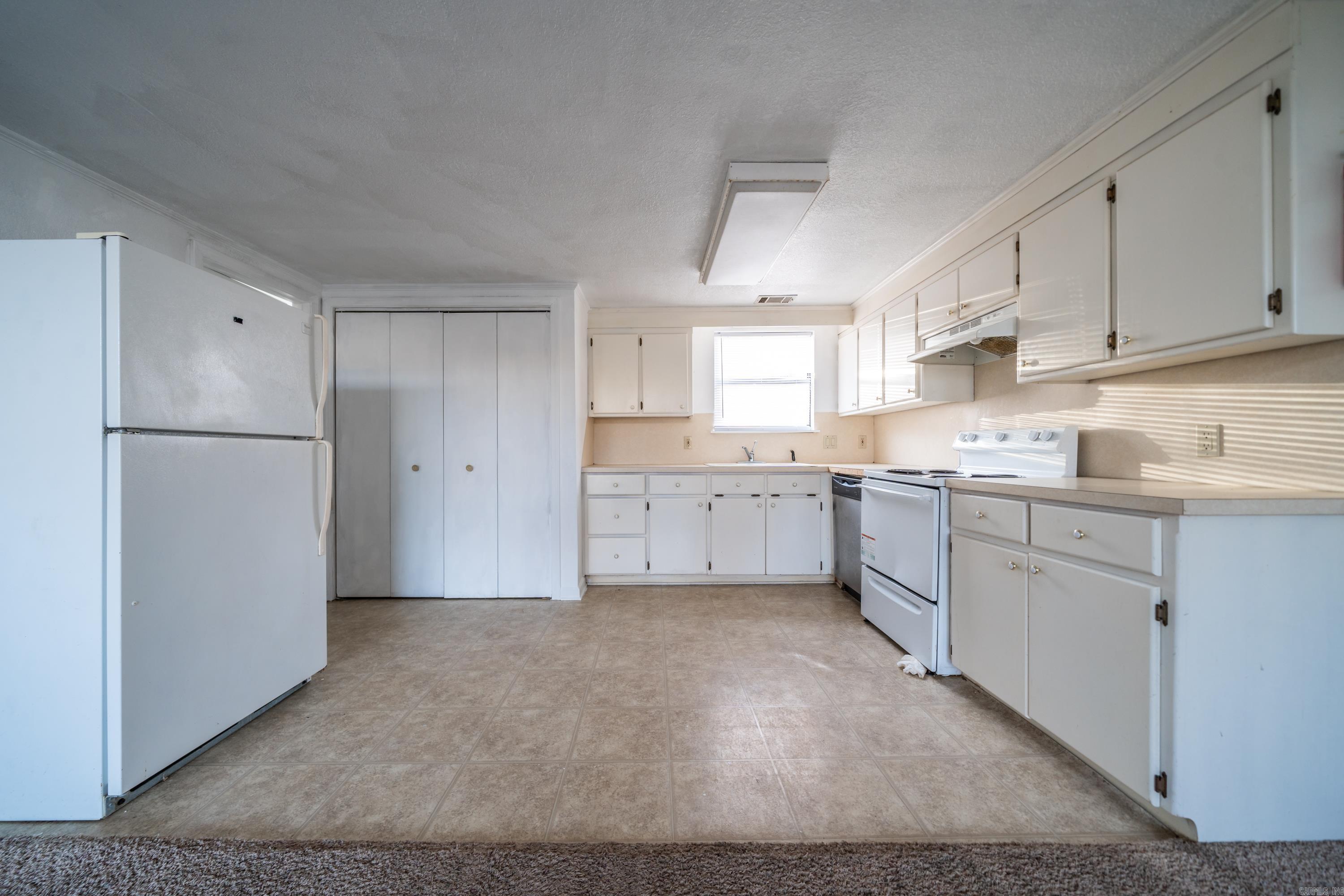 Earl Acres - Residential Income