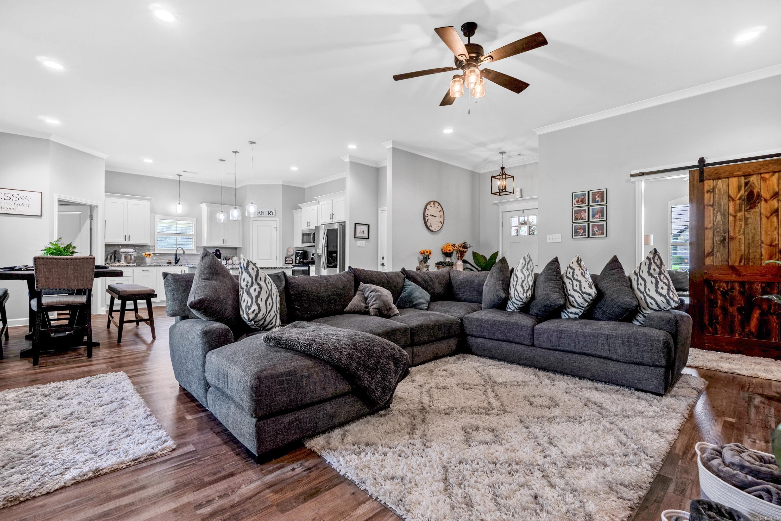 JAXON TERRACE - Residential