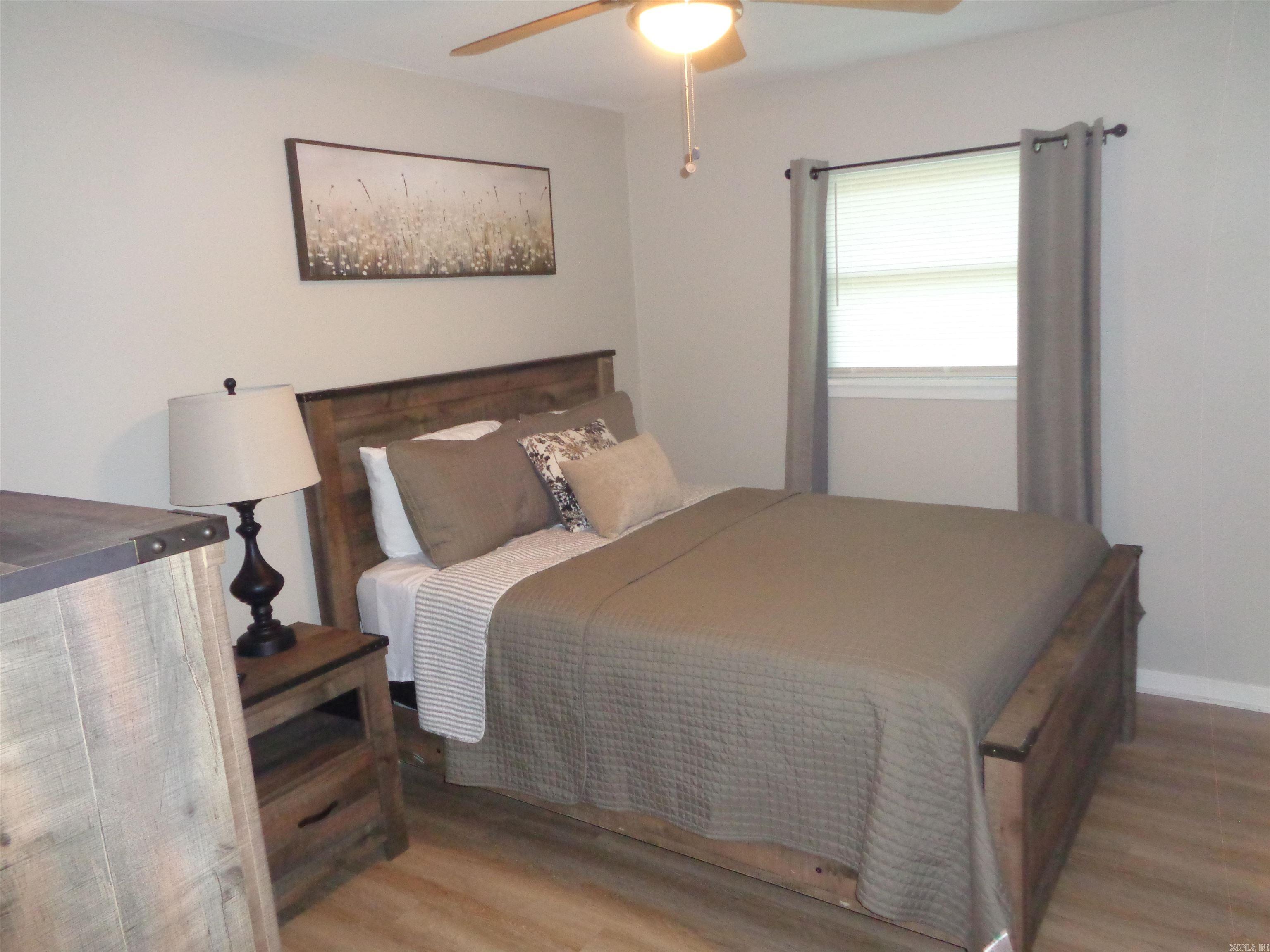 MEADOW LARK - Residential