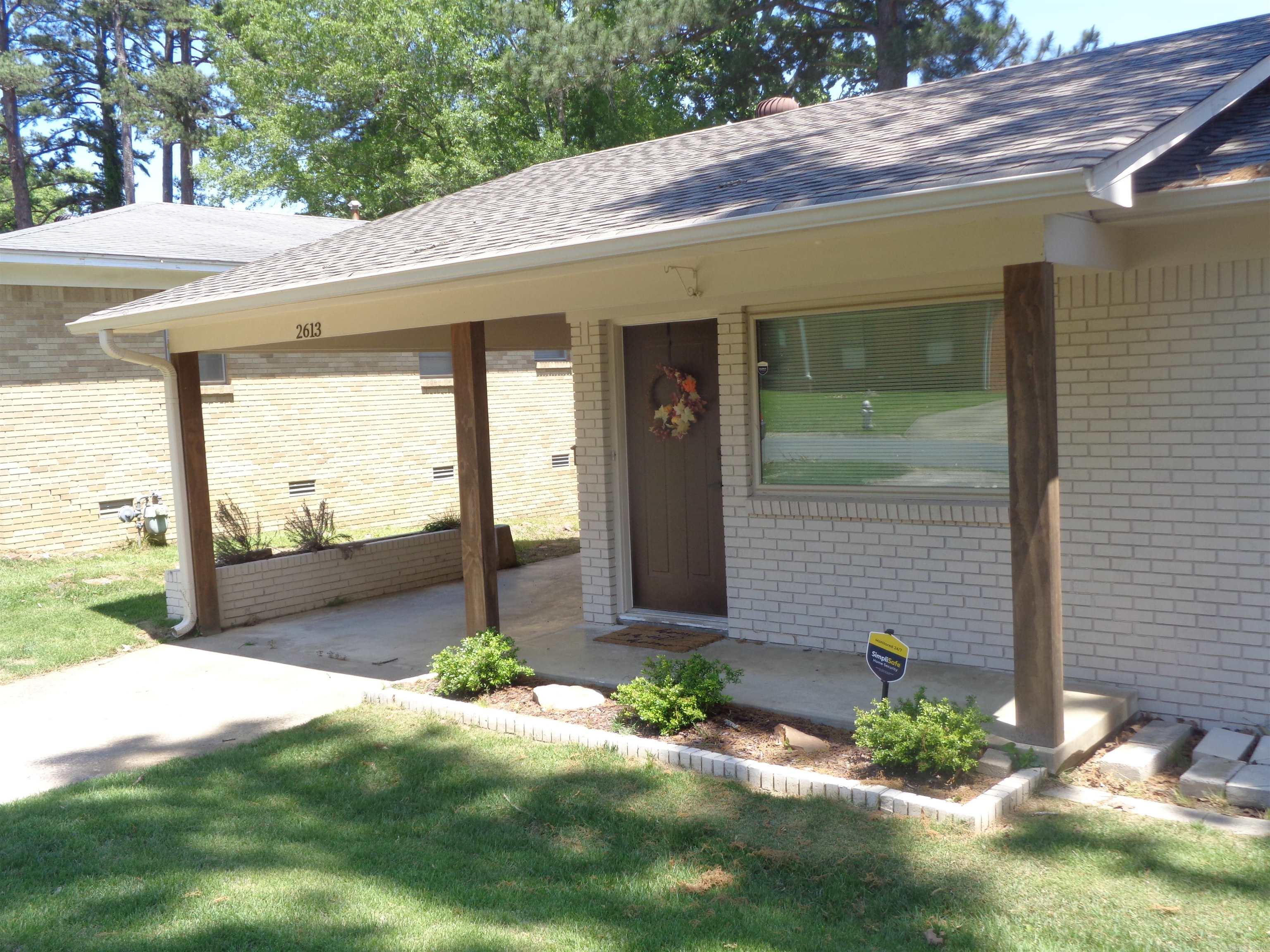 MEADOW LARK - Residential