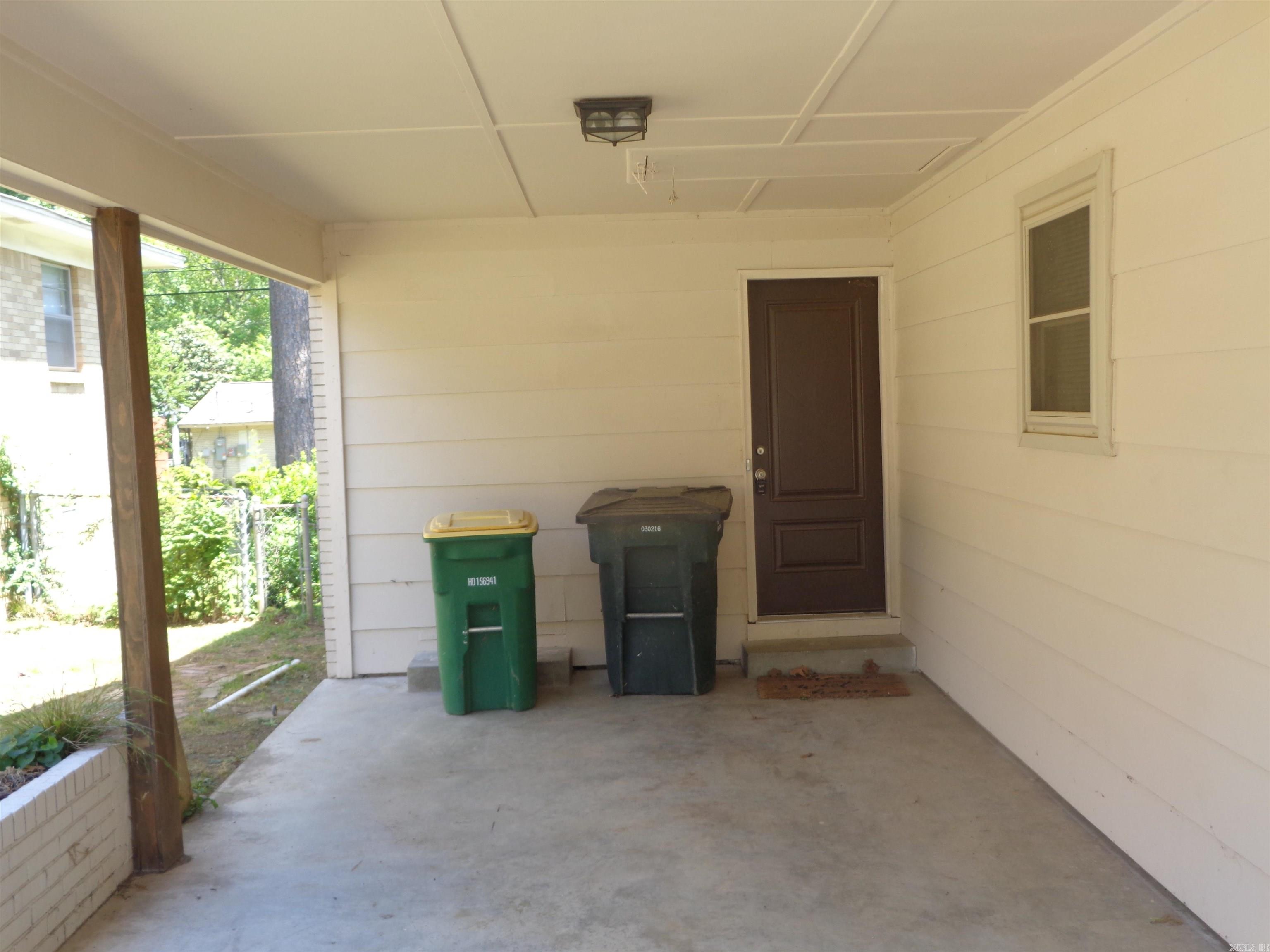 MEADOW LARK - Residential