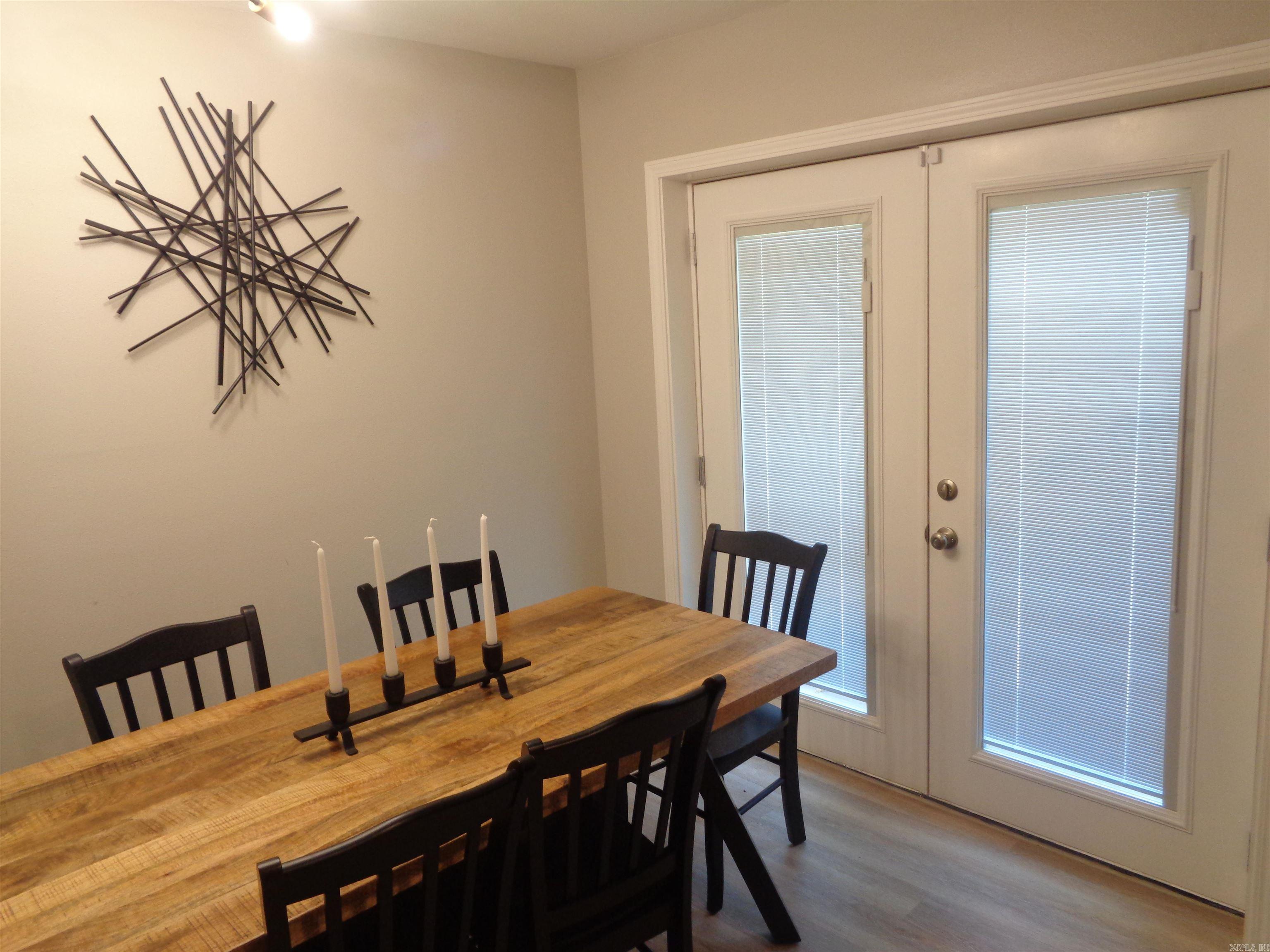 MEADOW LARK - Residential