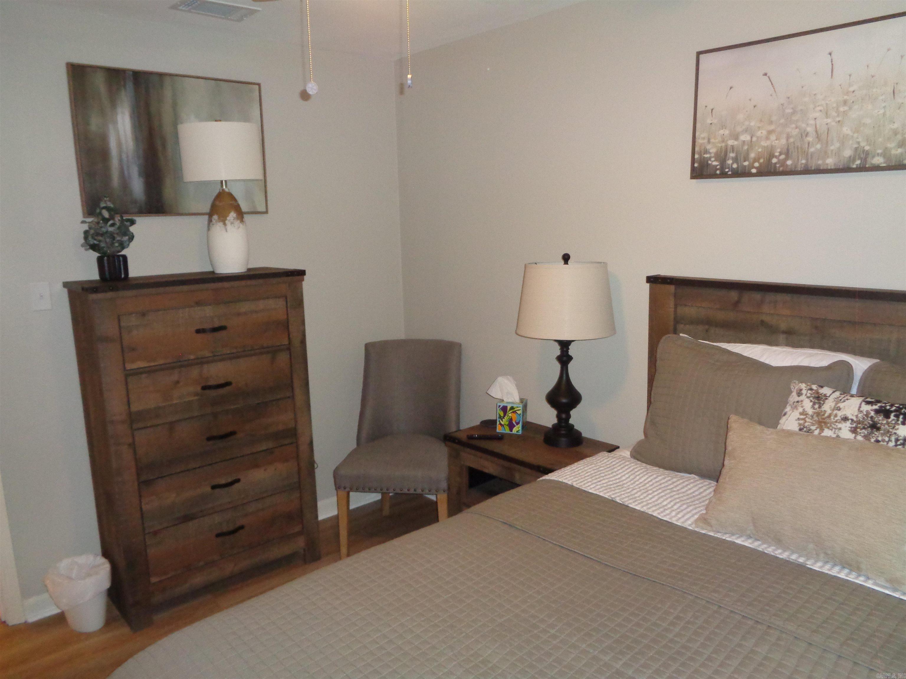 MEADOW LARK - Residential