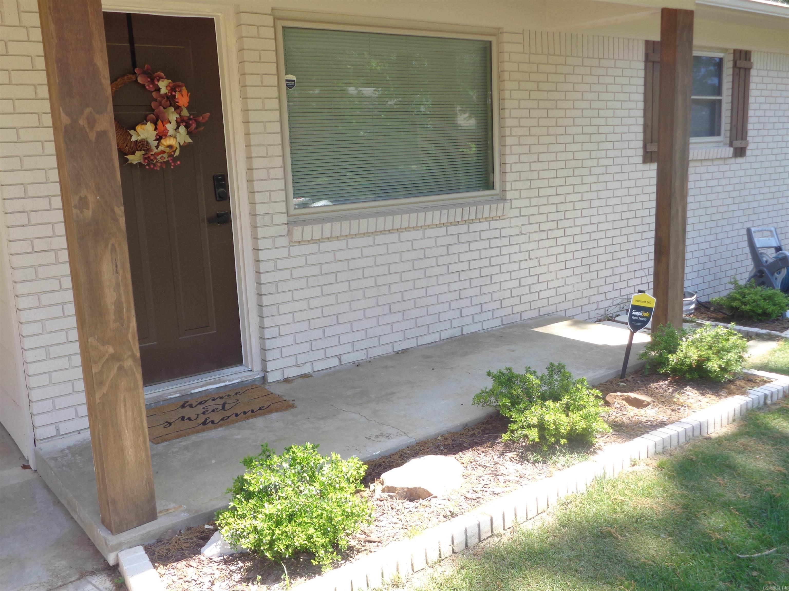 MEADOW LARK - Residential