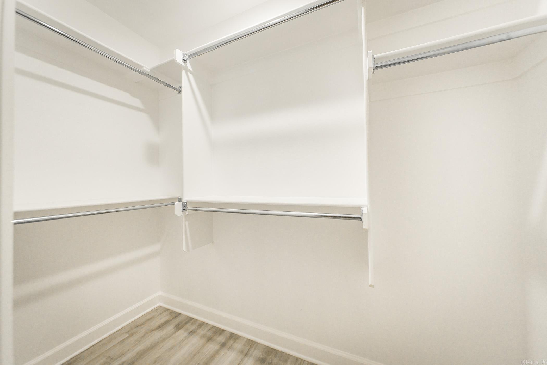 Guyot Phase IV - Residential