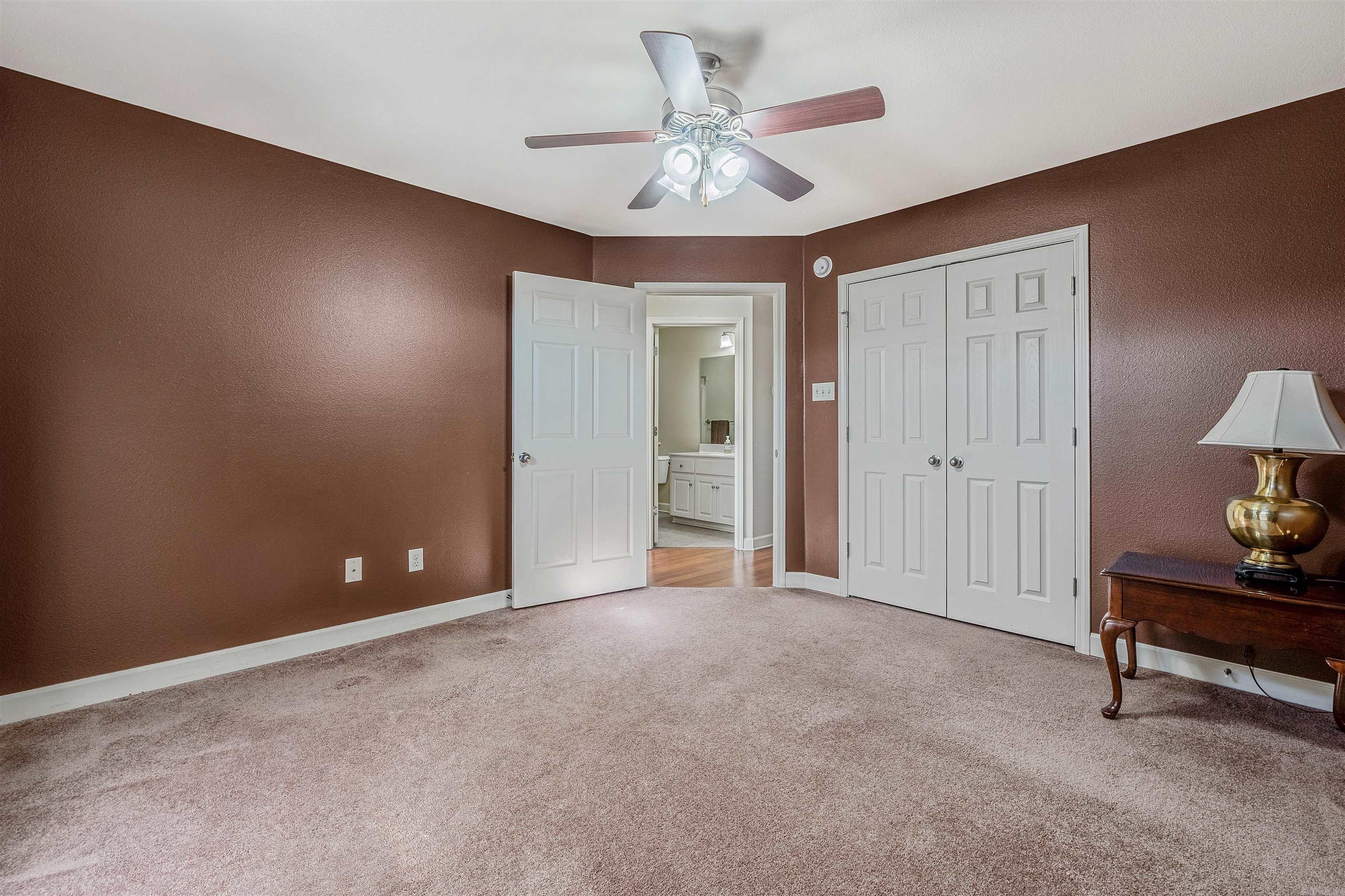 PIONEER SPRINGS - Residential