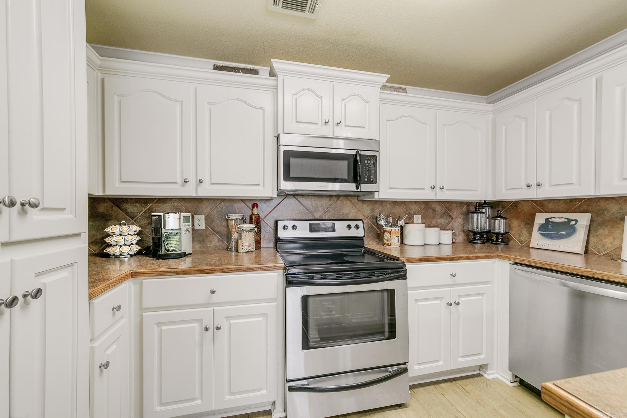 PIONEER SPRINGS - Residential