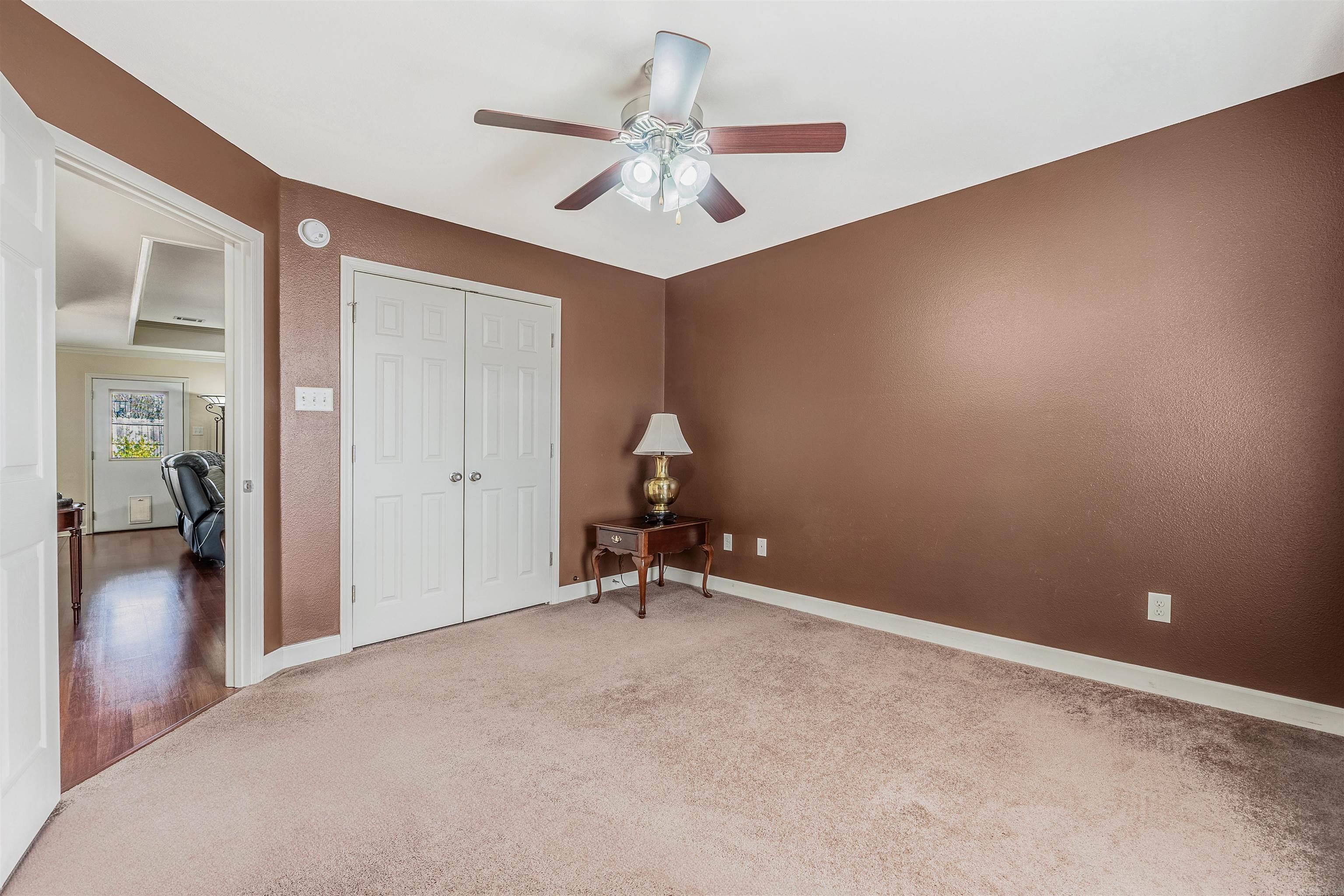 PIONEER SPRINGS - Residential