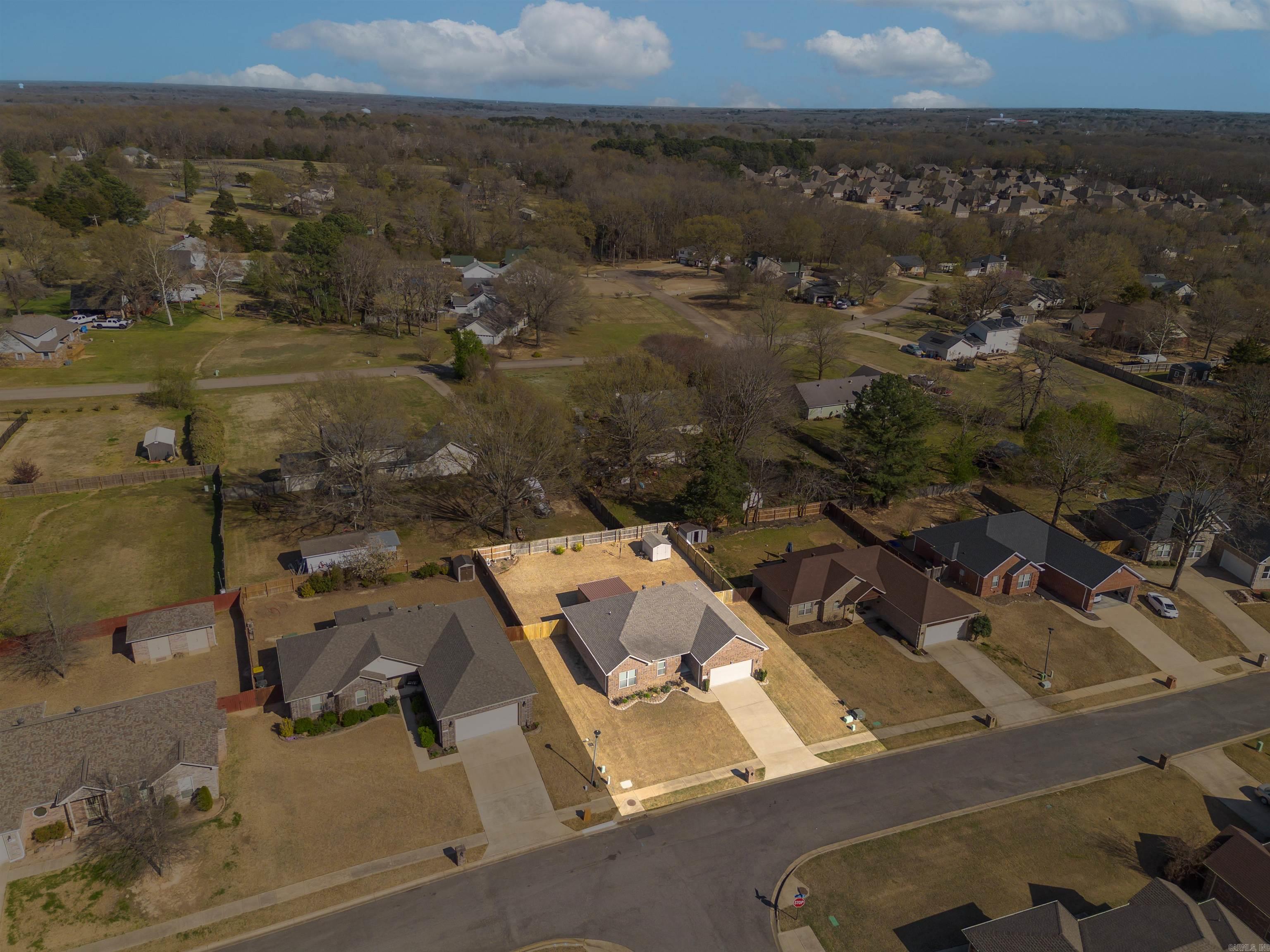 PIONEER SPRINGS - Residential