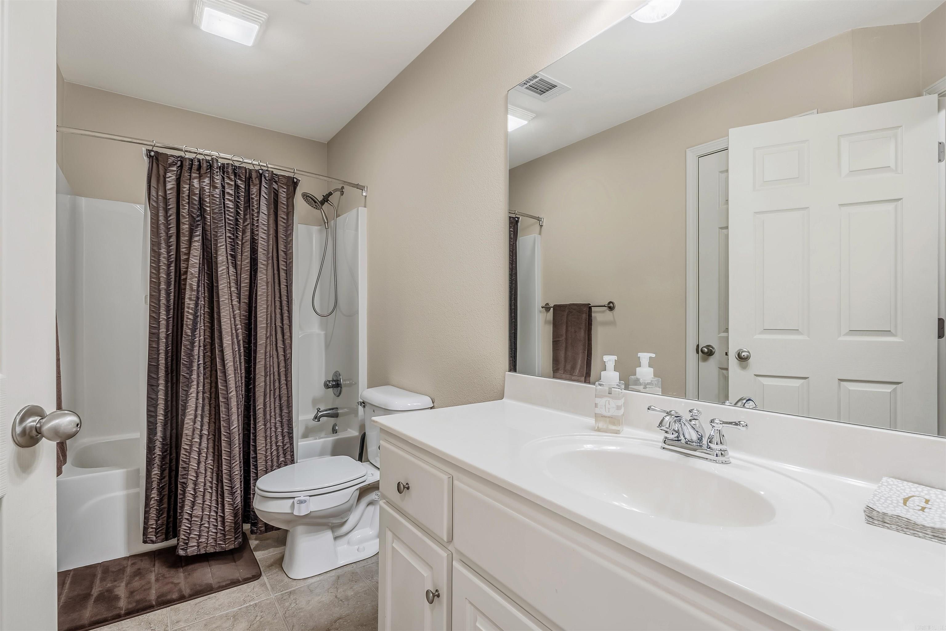 PIONEER SPRINGS - Residential