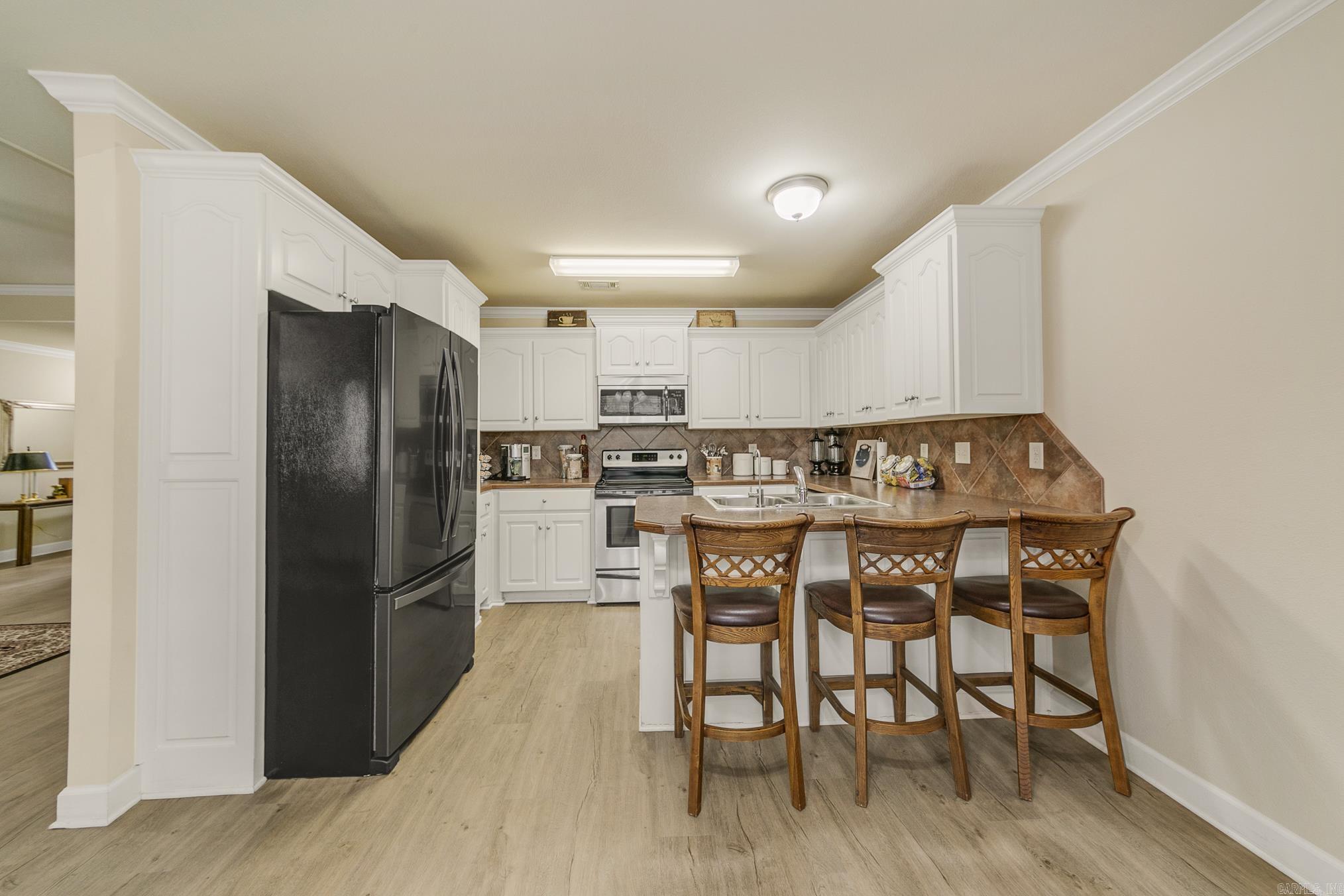 PIONEER SPRINGS - Residential