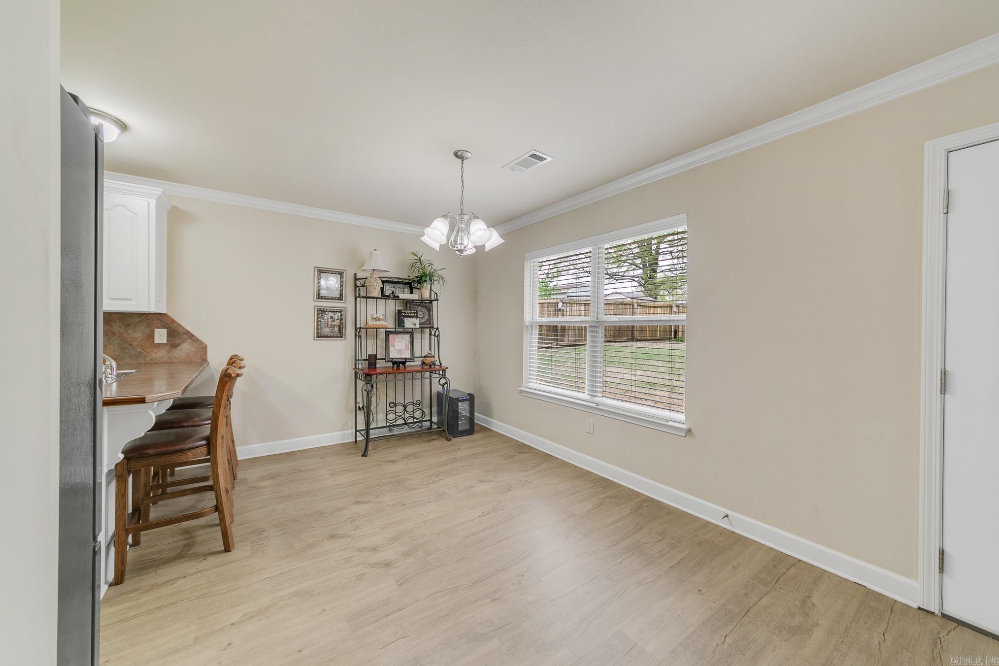 PIONEER SPRINGS - Residential