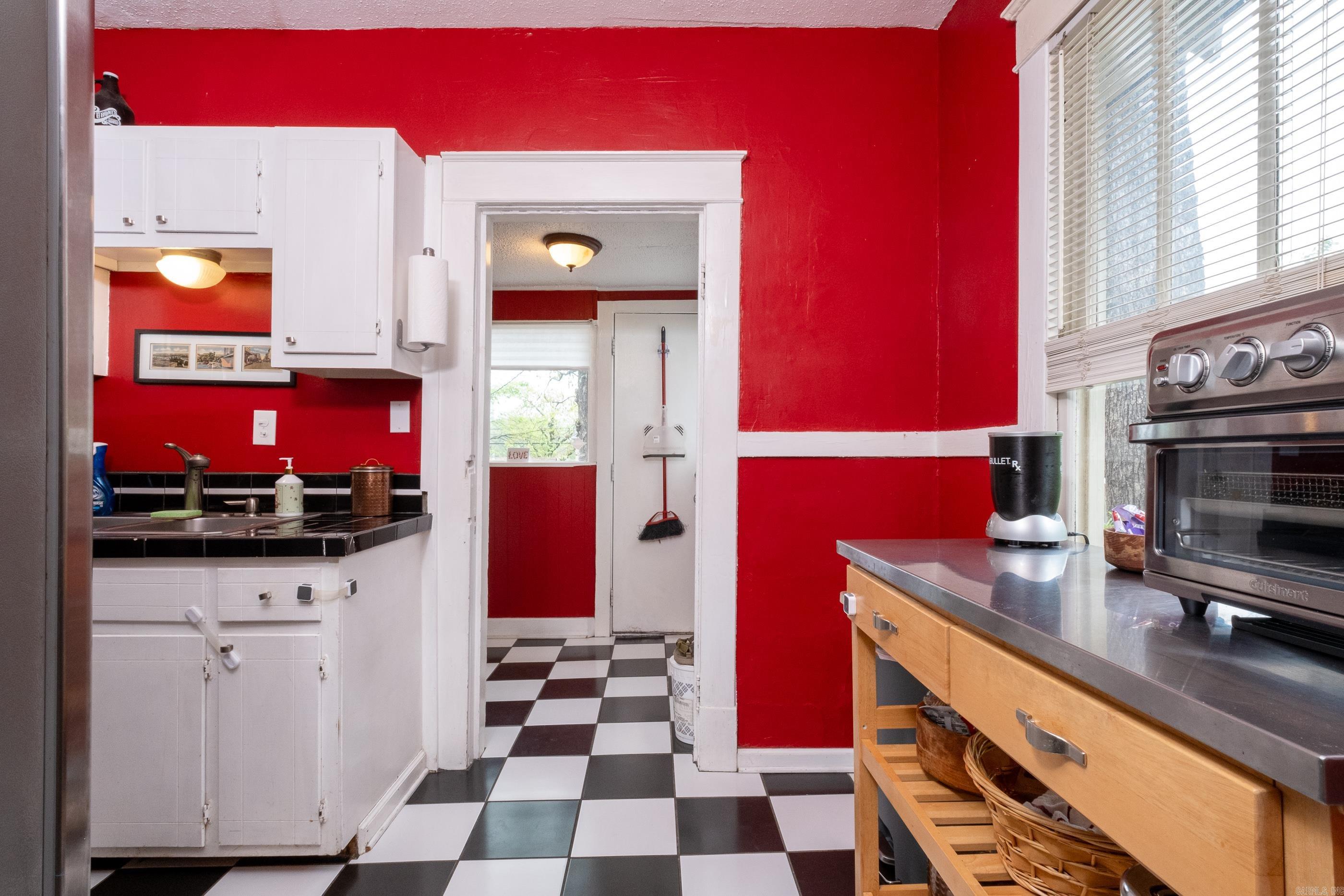 TAYLOR C H - Residential