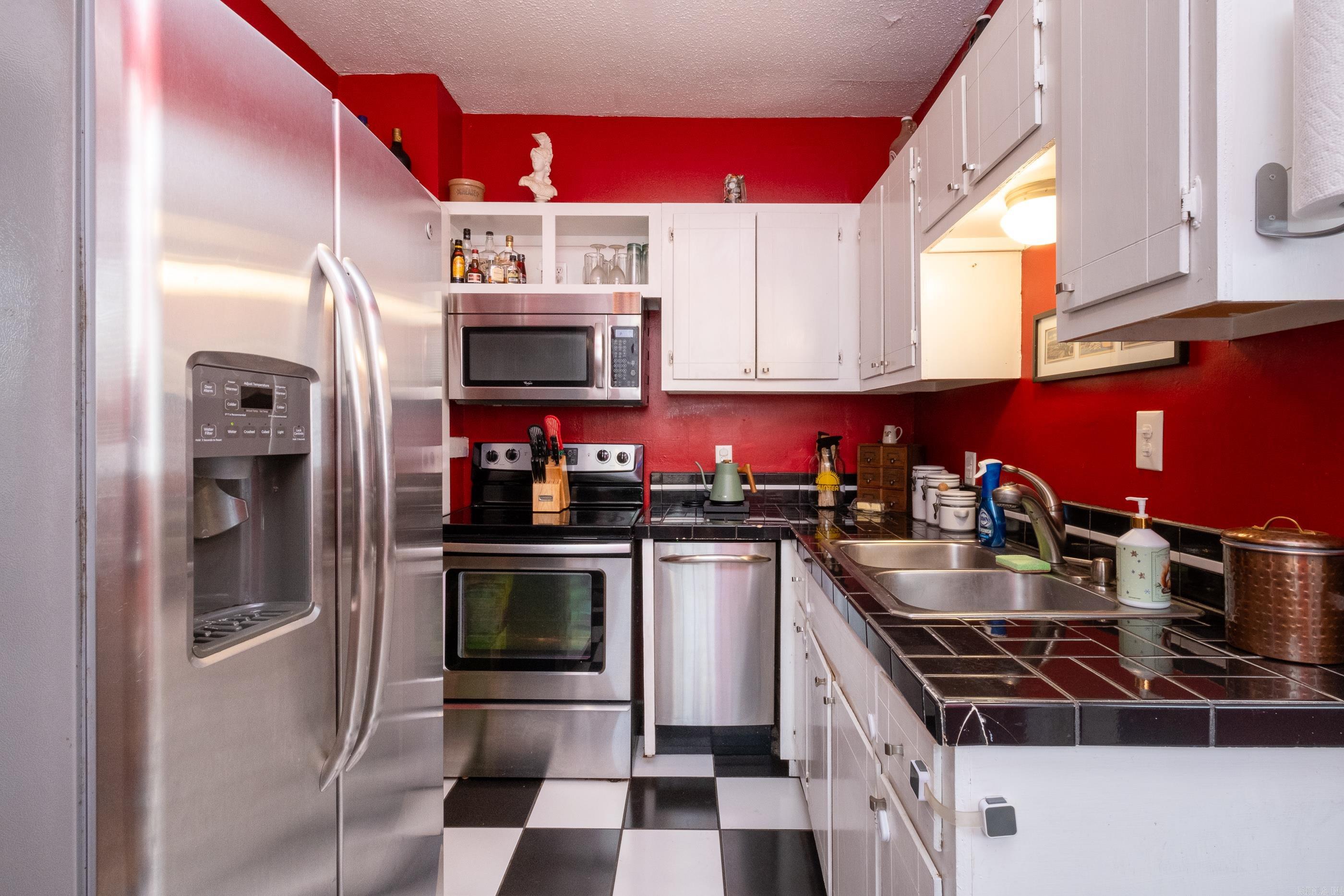 TAYLOR C H - Residential