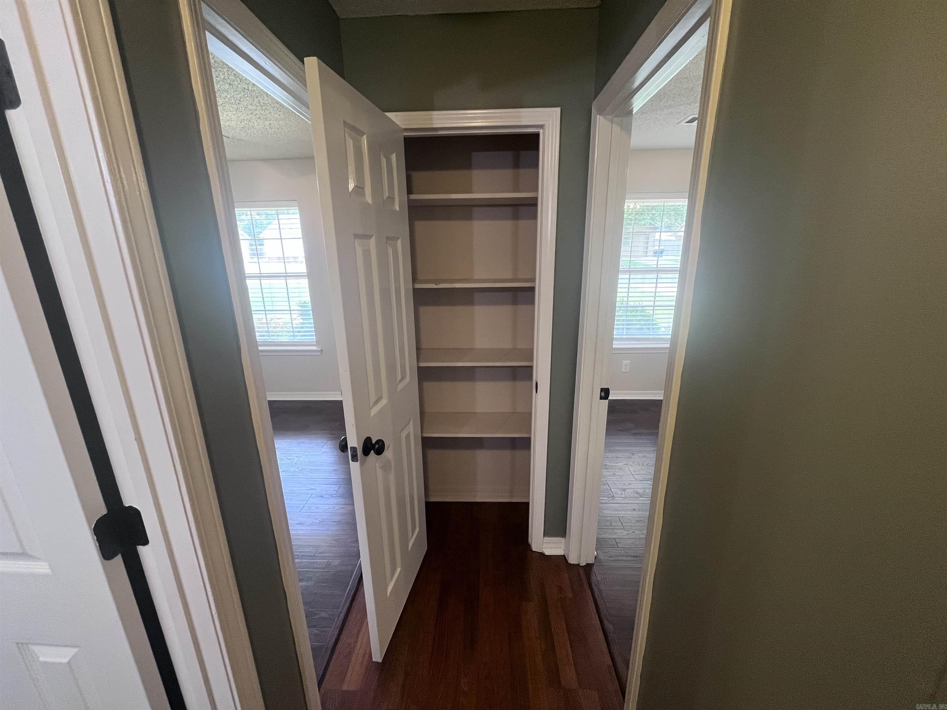 Parkview III - Residential Lease