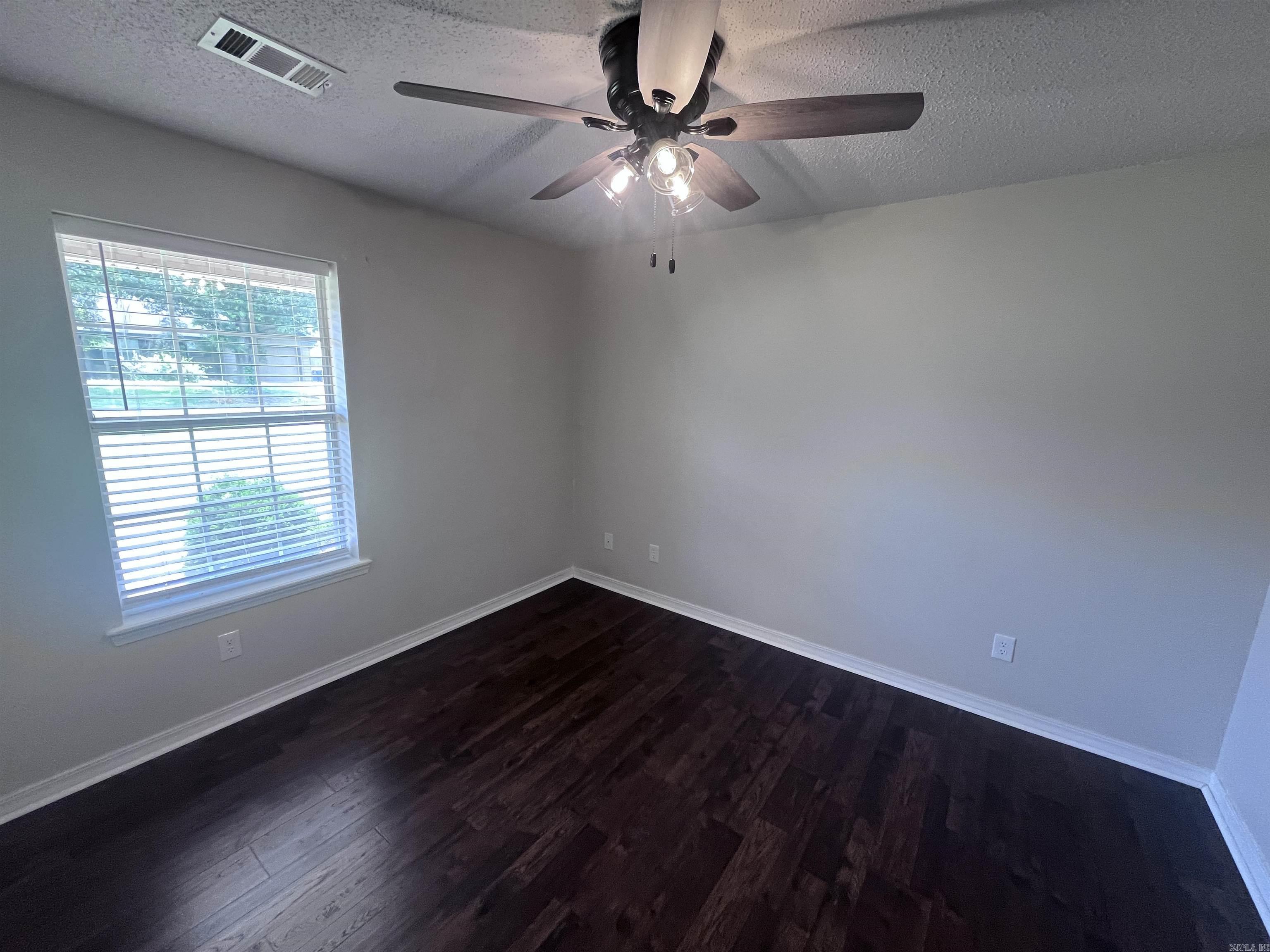 Parkview III - Residential Lease