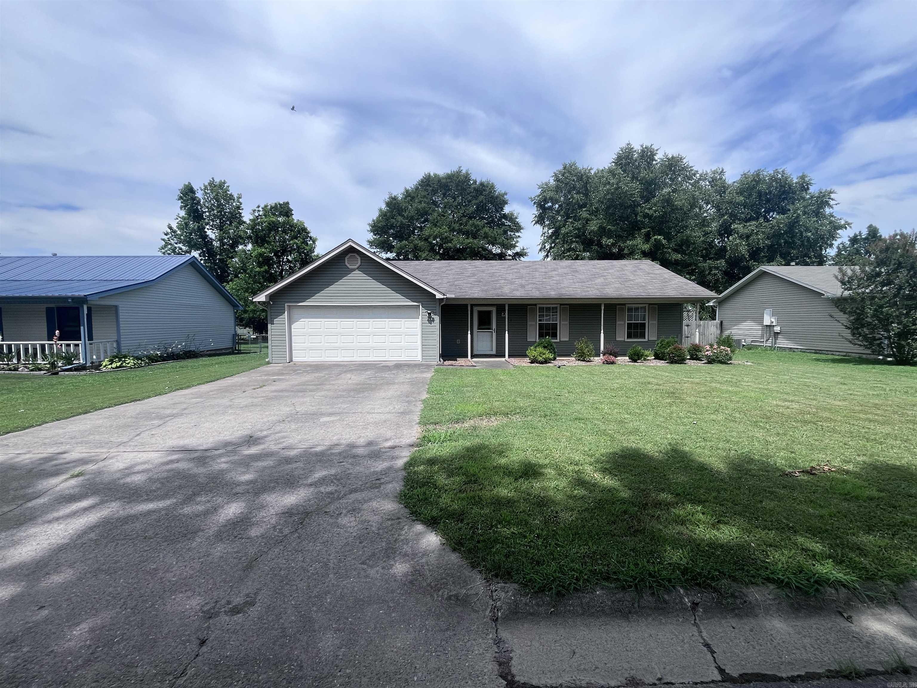 Parkview III - Residential Lease