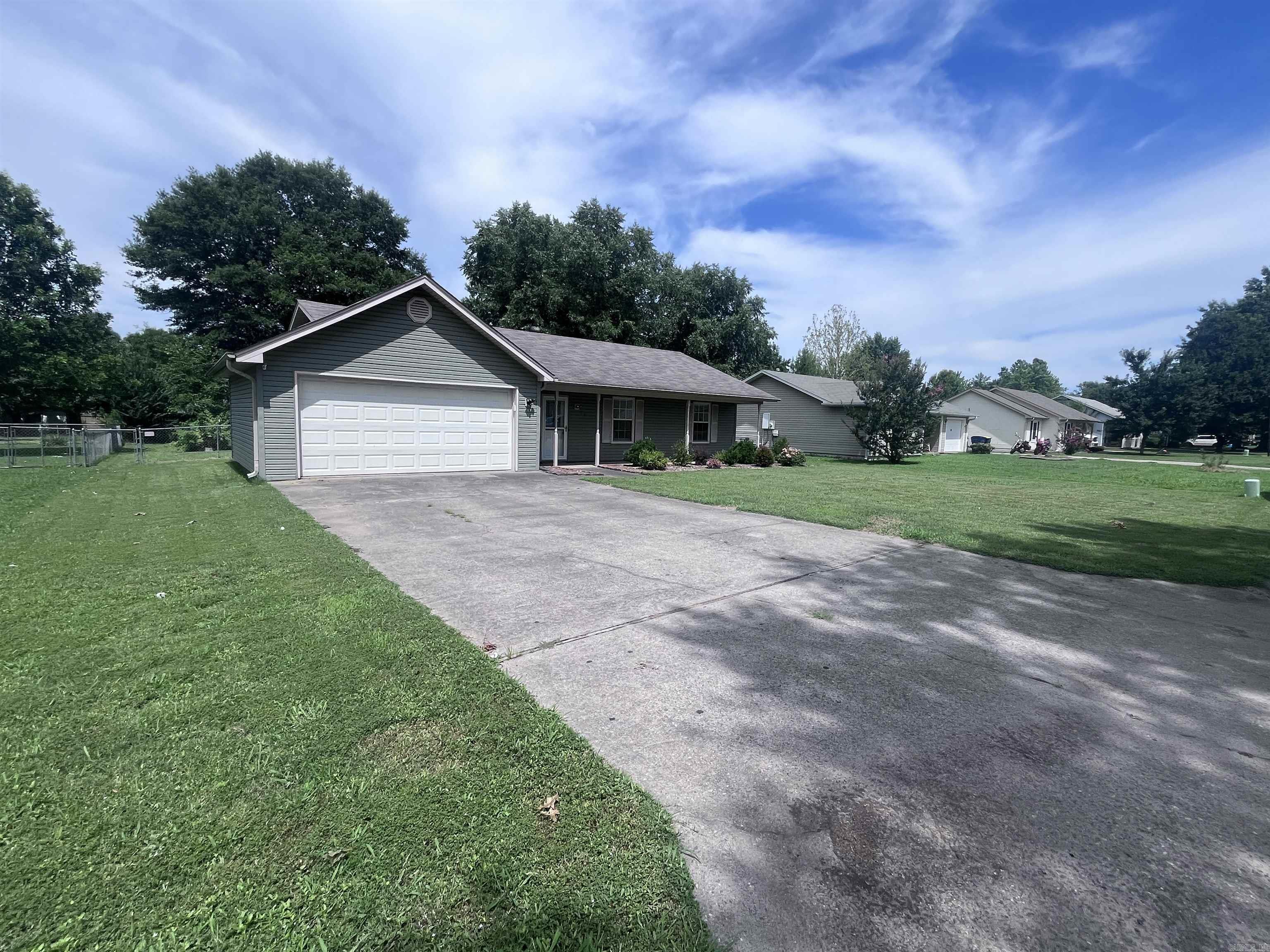 Parkview III - Residential Lease