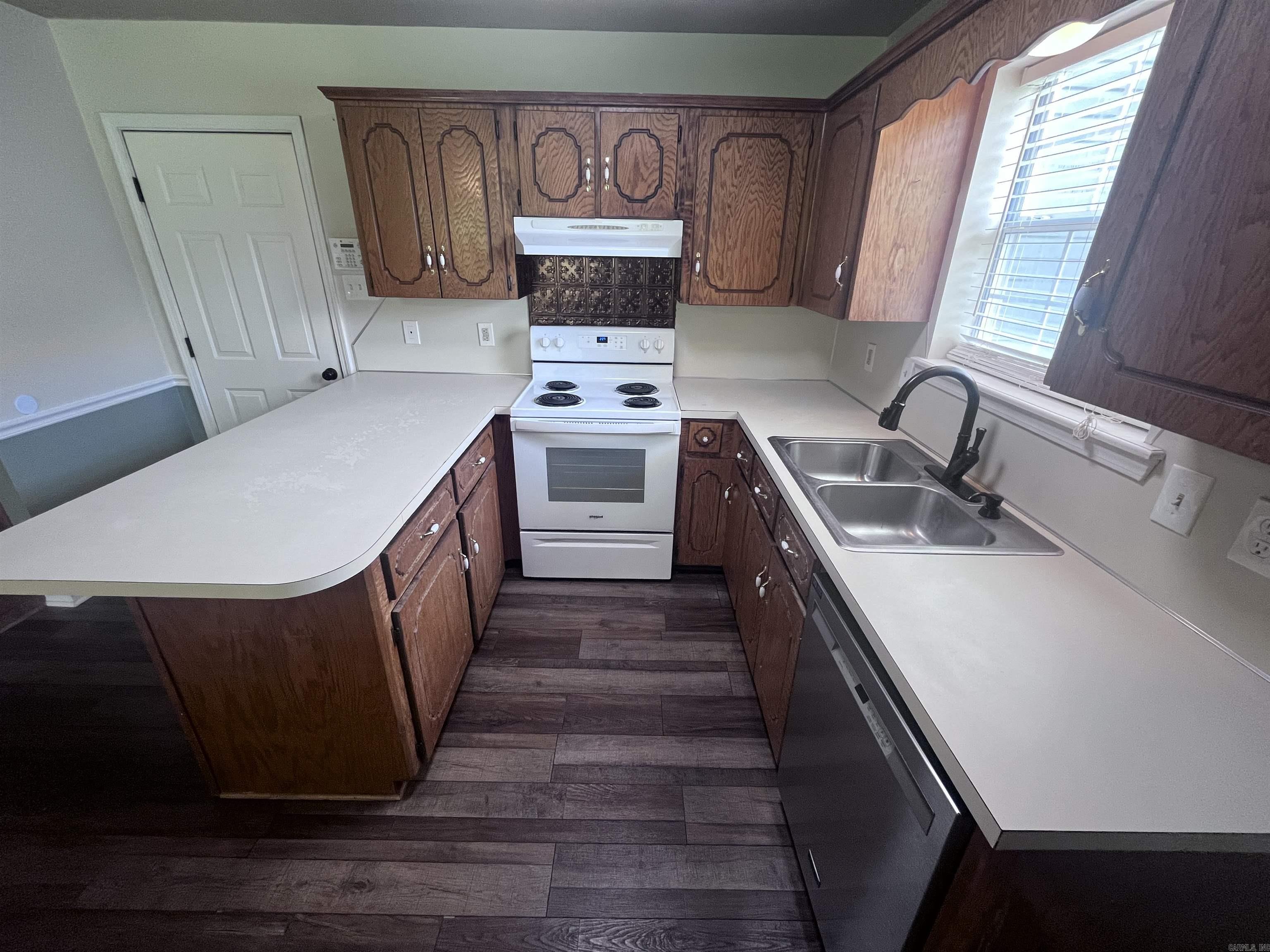 Parkview III - Residential Lease