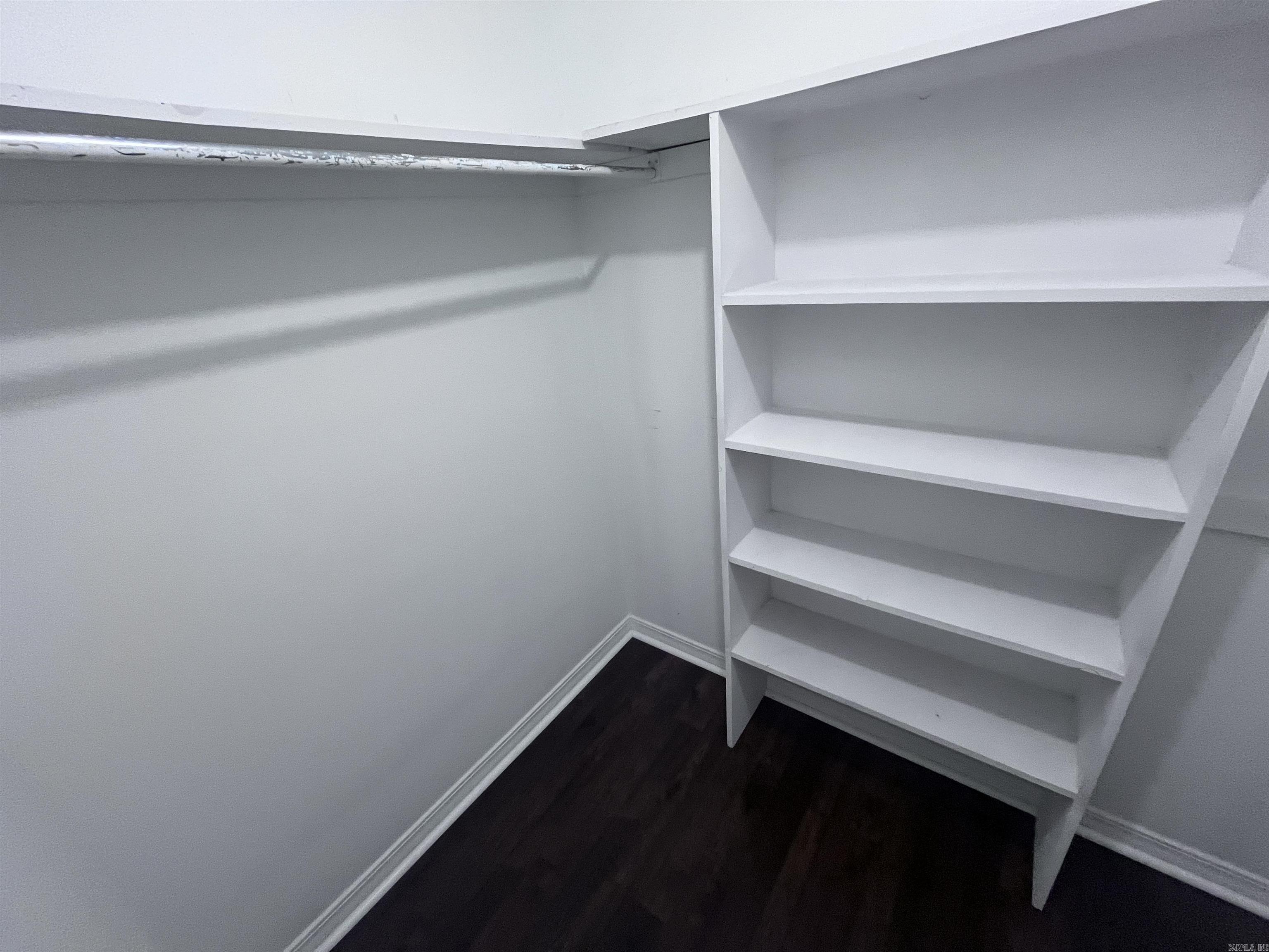 Parkview III - Residential Lease