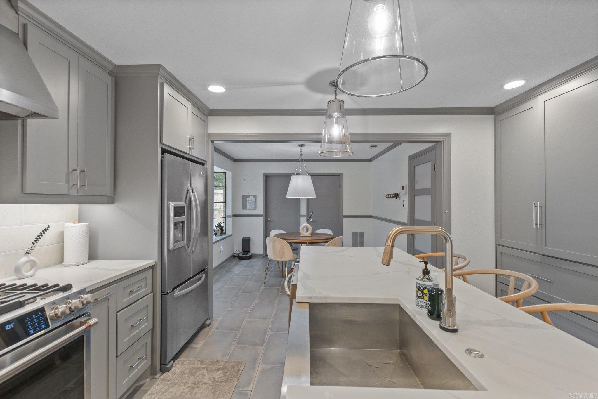 Overlook Park - Residential Lease