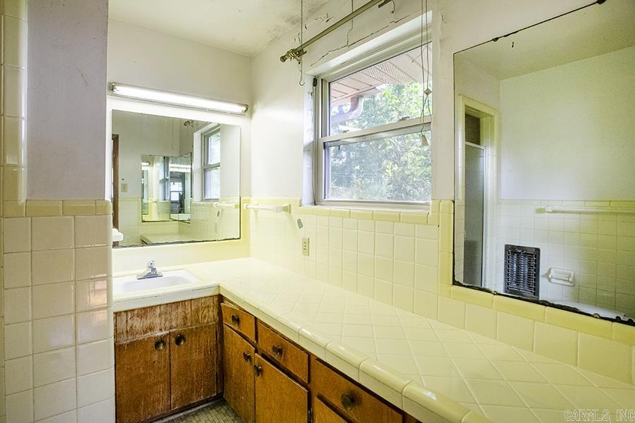 TALMAGE FORREST - Residential