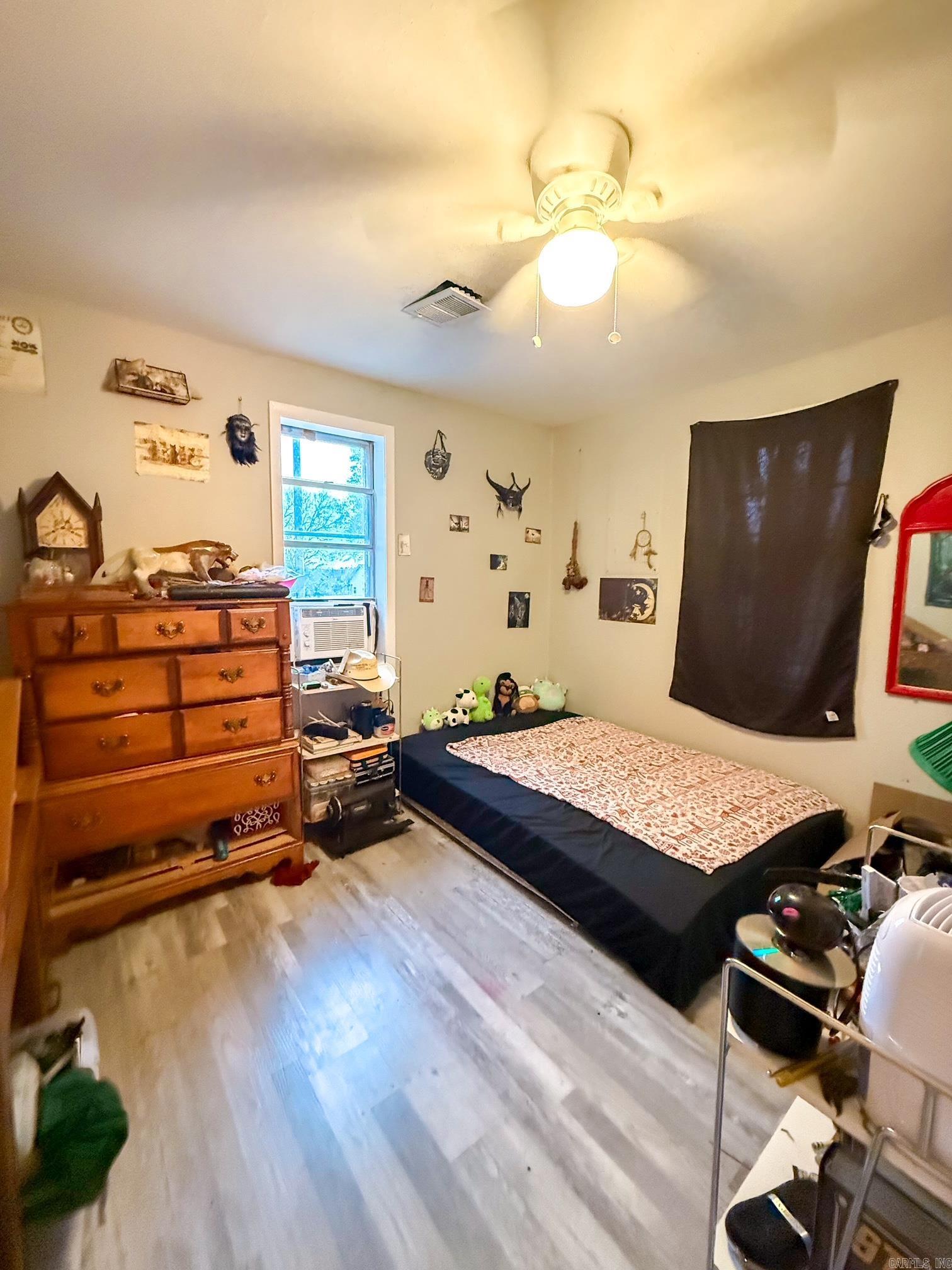 CLINTON ORIGINAL - Residential