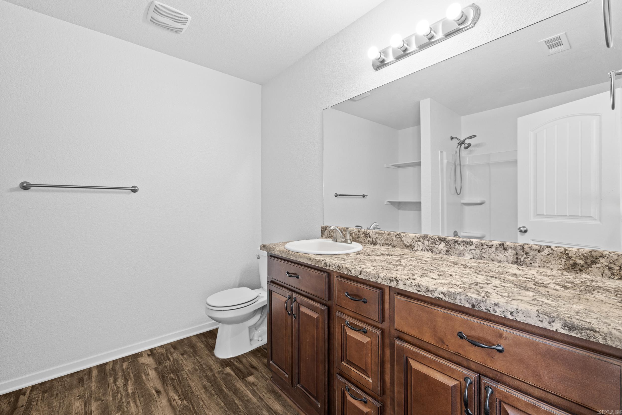 OAKLAND PARK - Residential