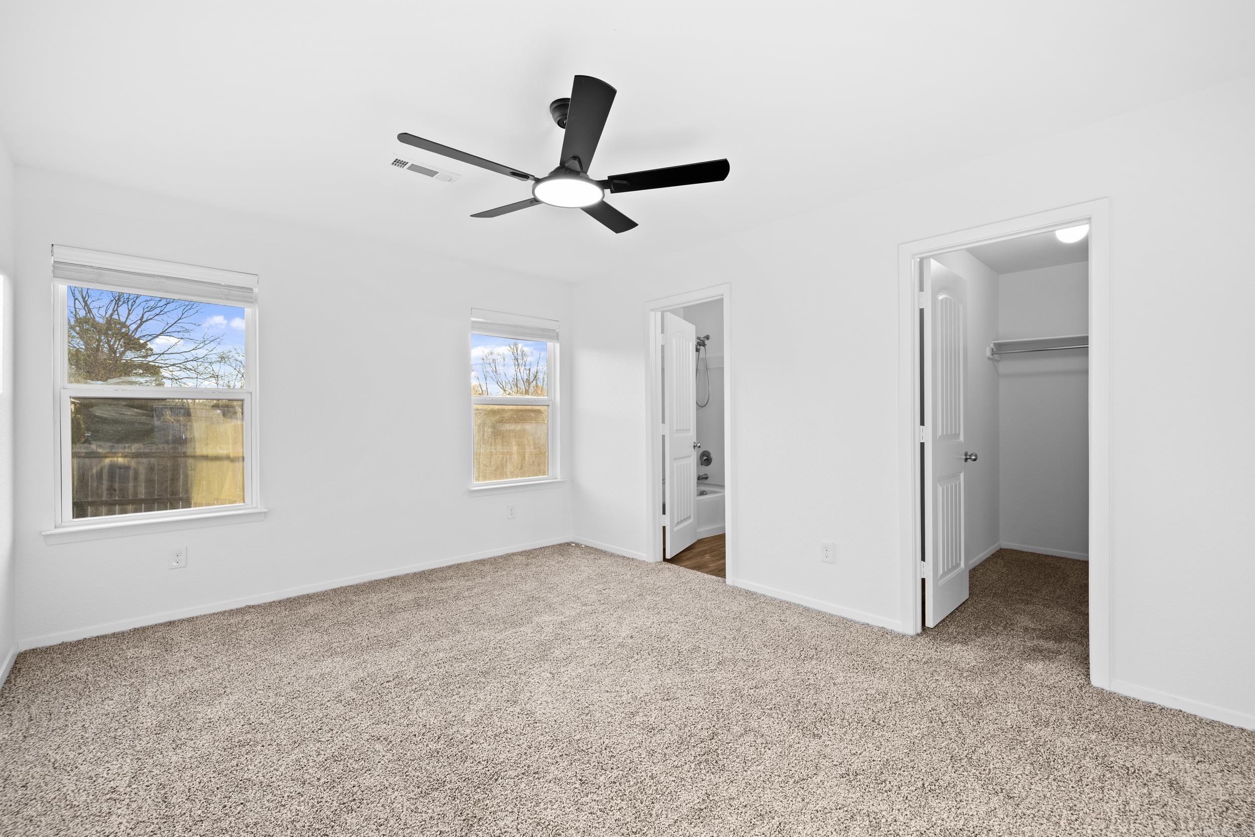 OAKLAND PARK - Residential