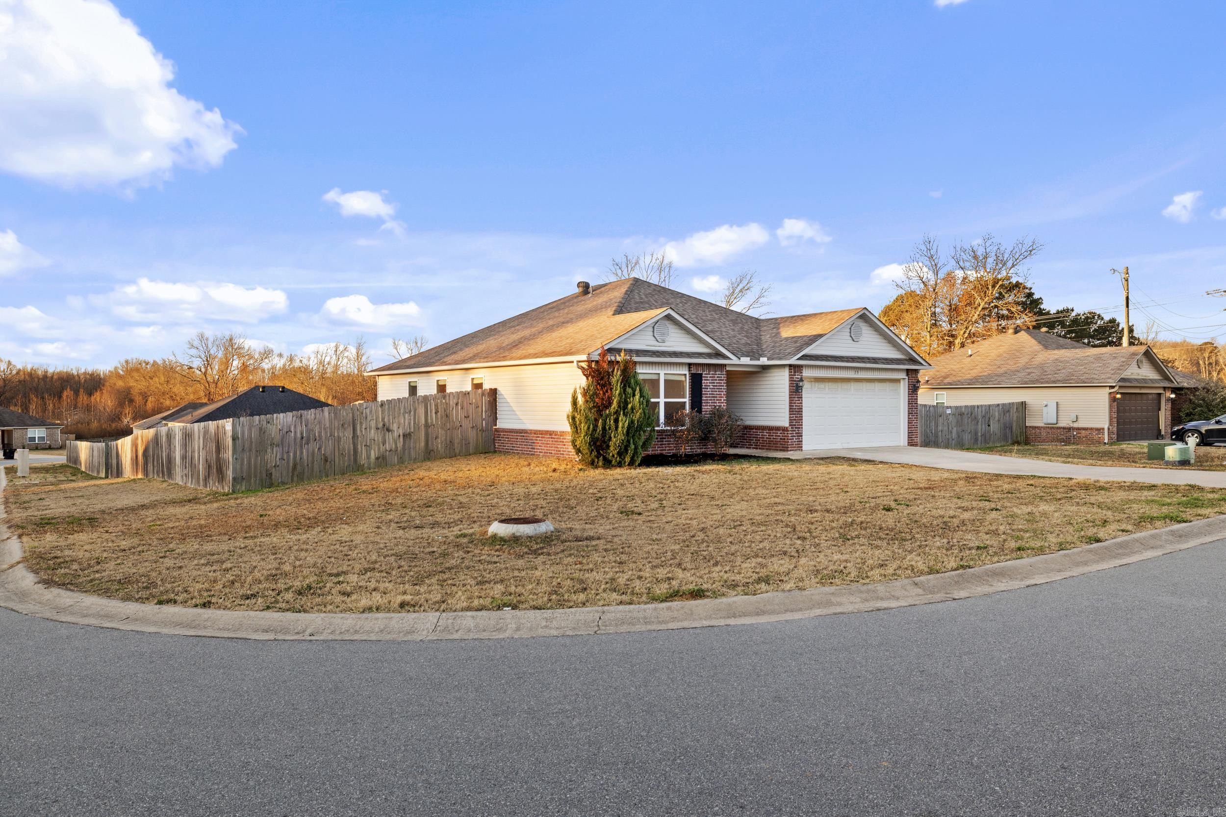 OAKLAND PARK - Residential