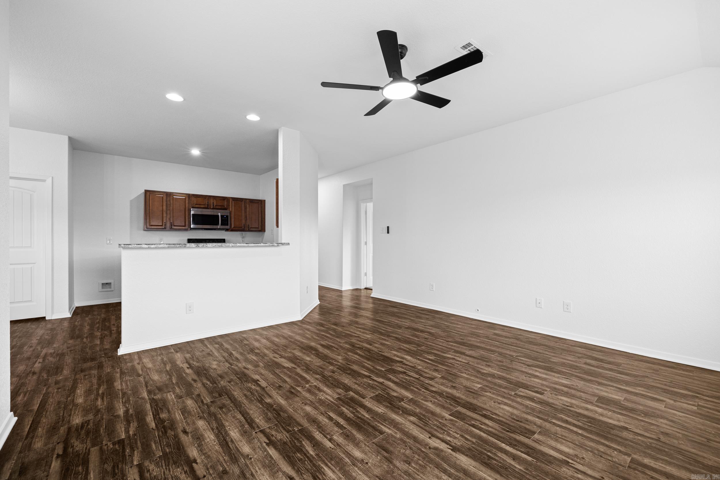 OAKLAND PARK - Residential