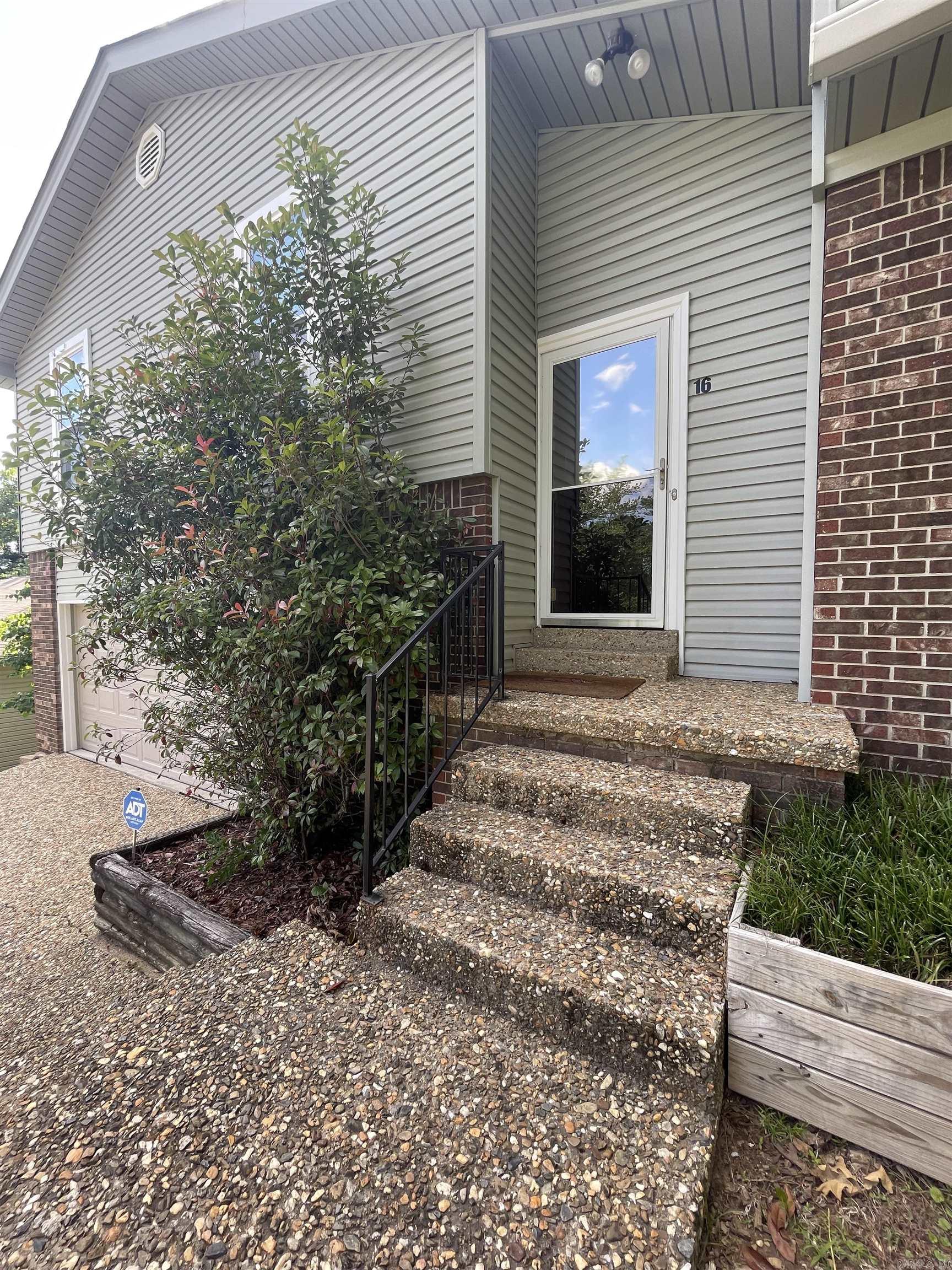 PLEASANT VIEW - Residential