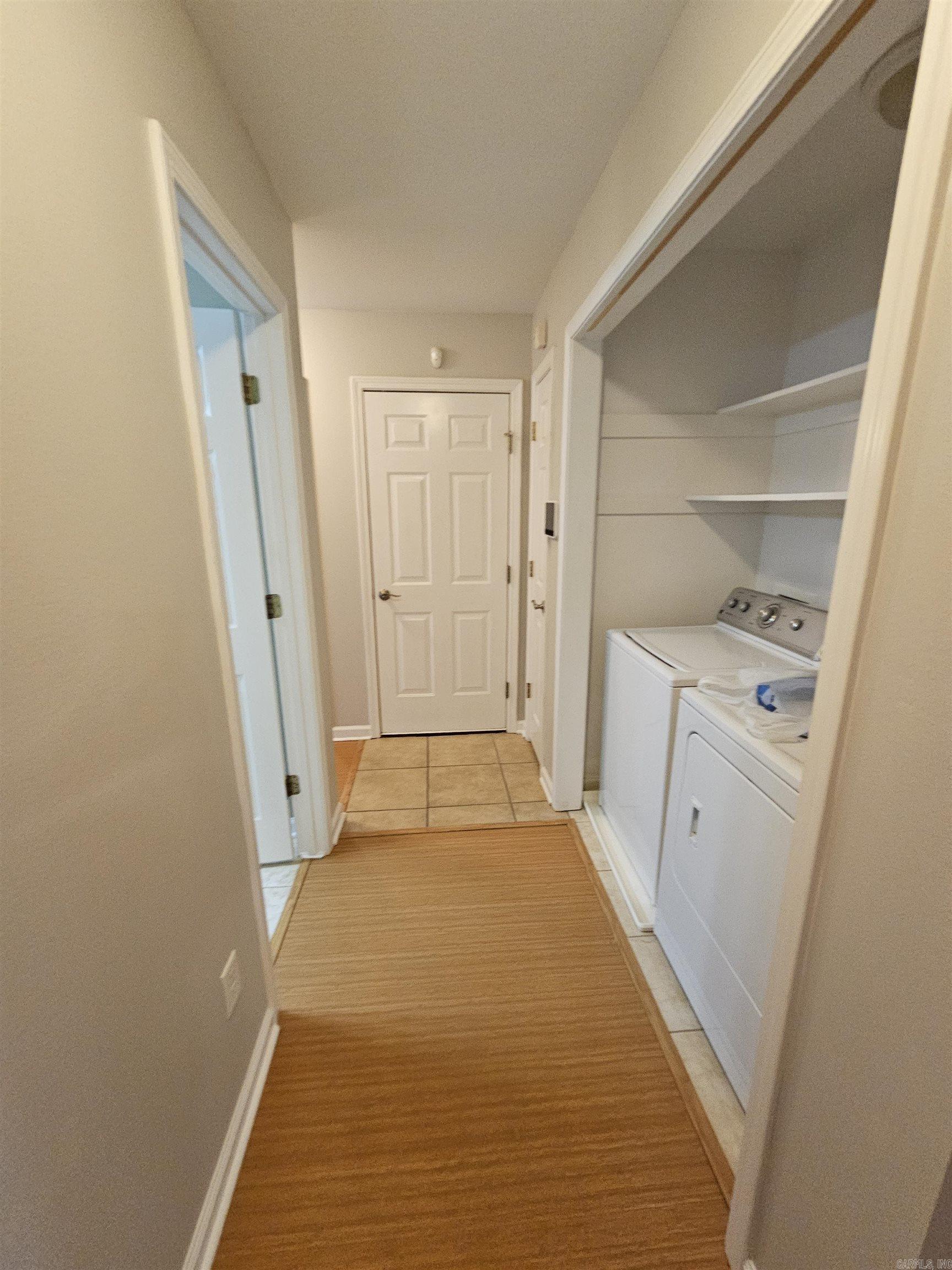 Silica Valley - Residential Lease