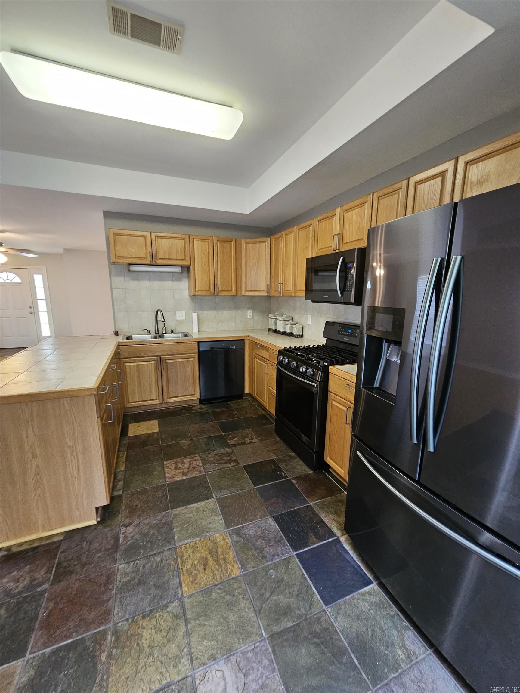 Silica Valley - Residential Lease