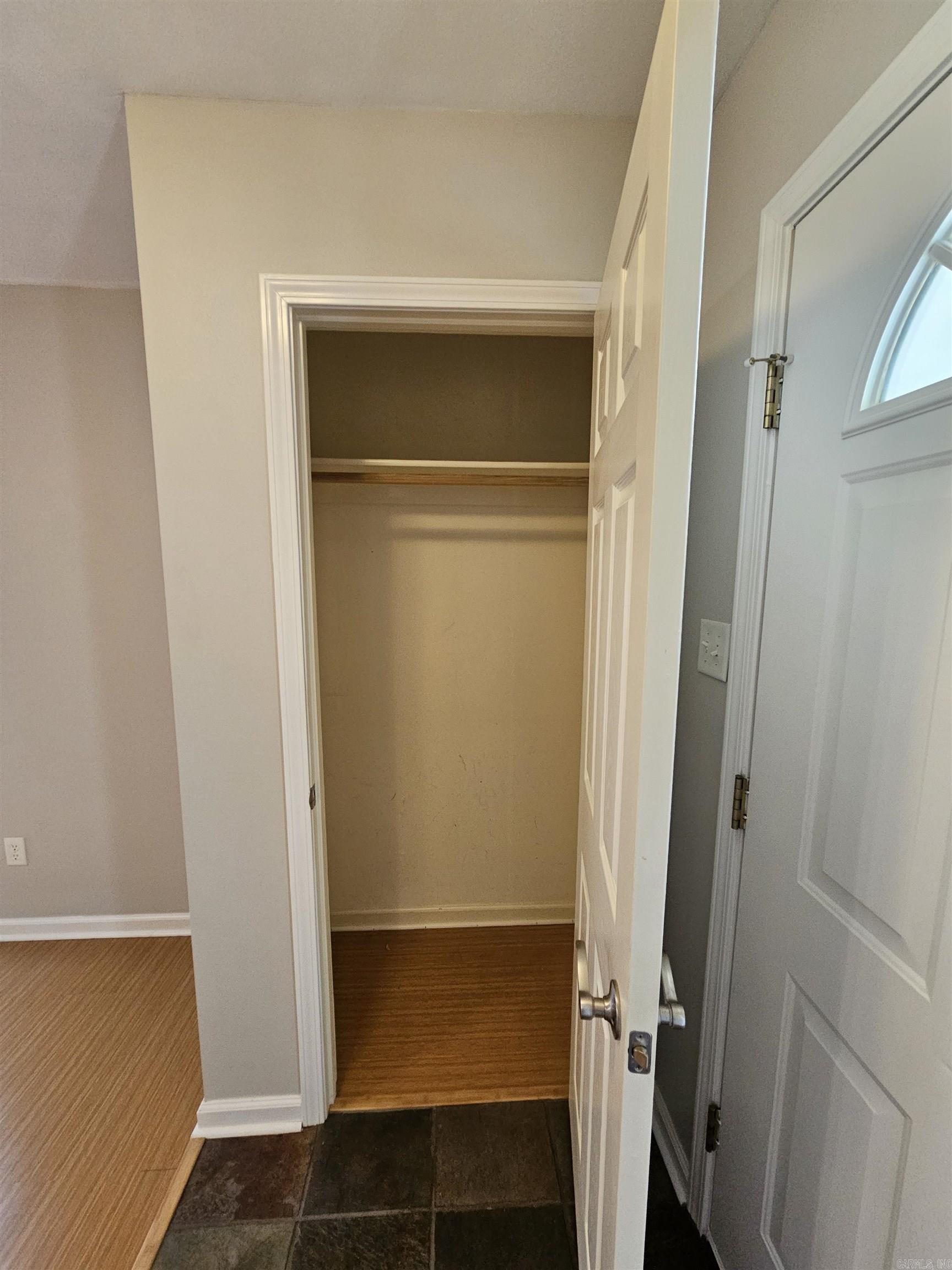 Silica Valley - Residential Lease