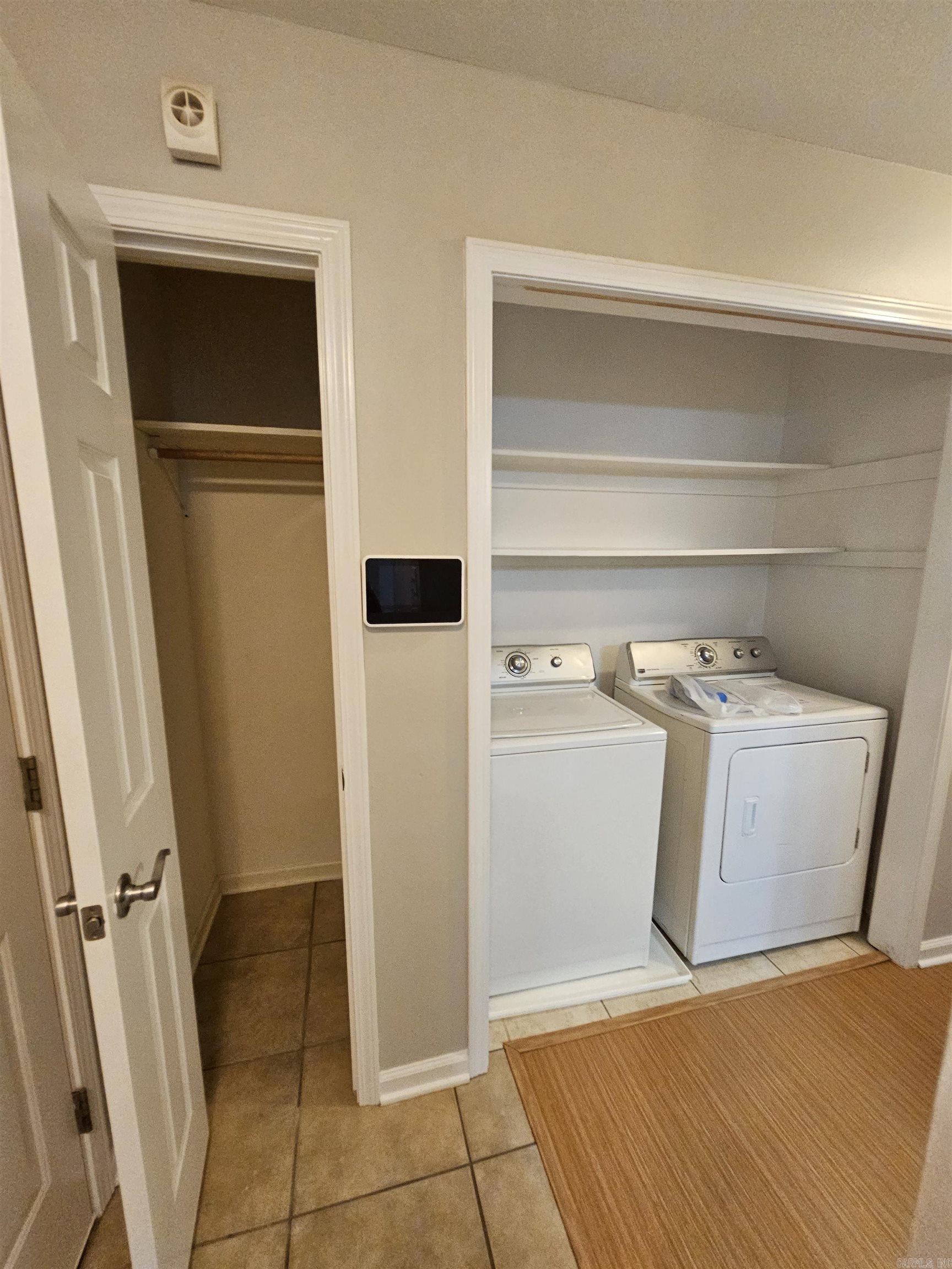 Silica Valley - Residential Lease