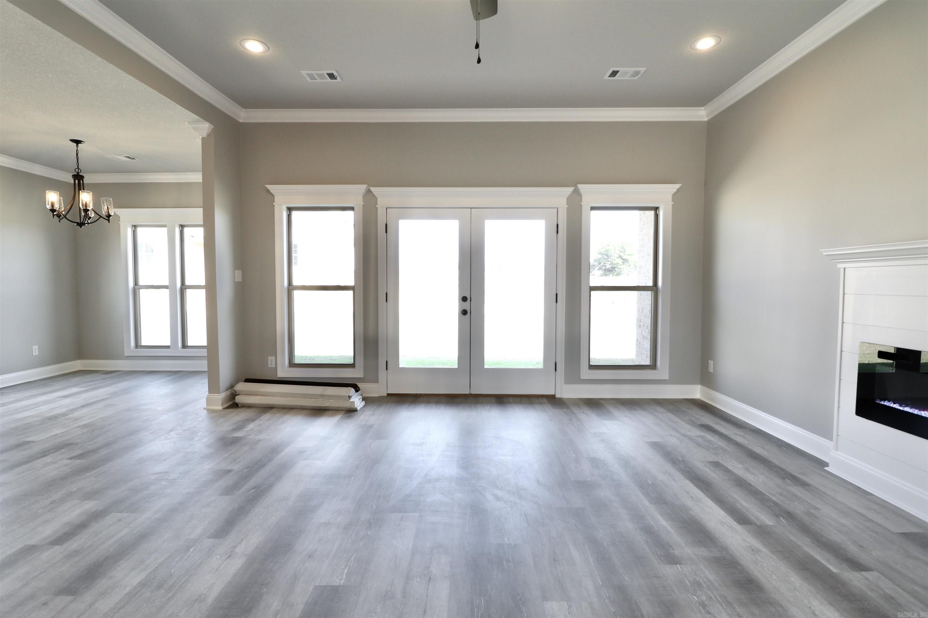 Hidden Creek - Residential