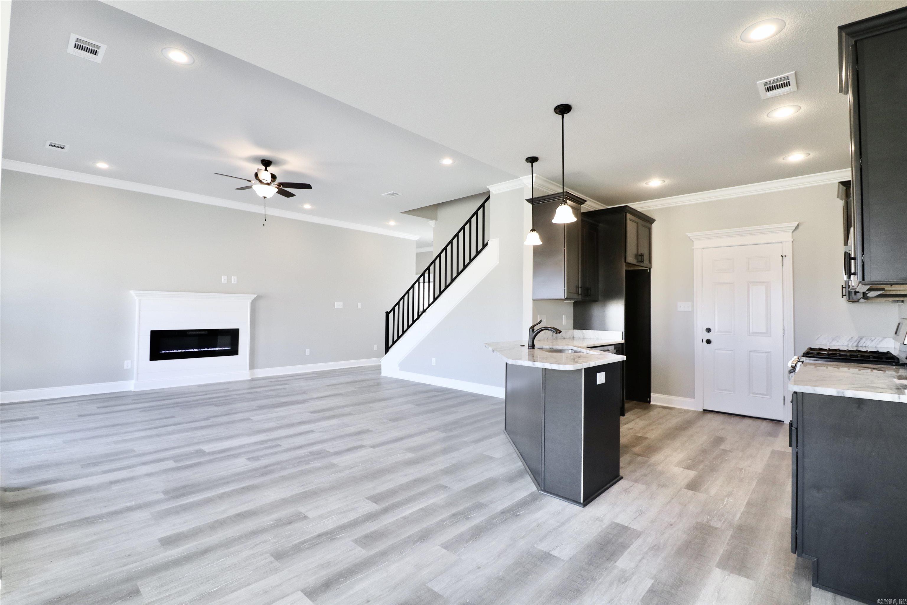 Hidden Creek - Residential