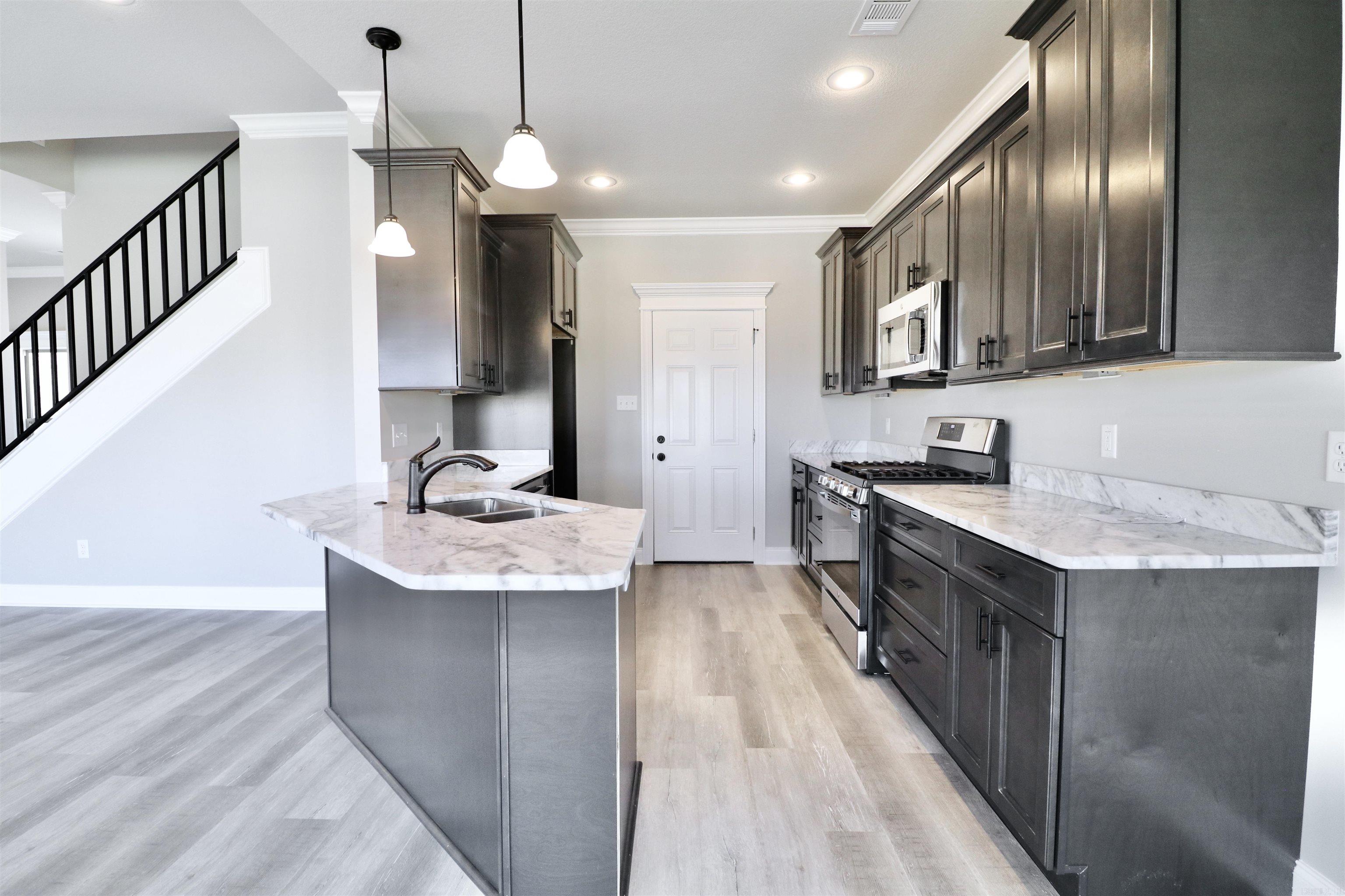 Hidden Creek - Residential