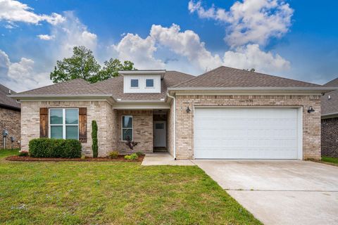 Photo of 1535 Blue Lucerne Drive, Conway, AR 72034 (MLS # 26016244)