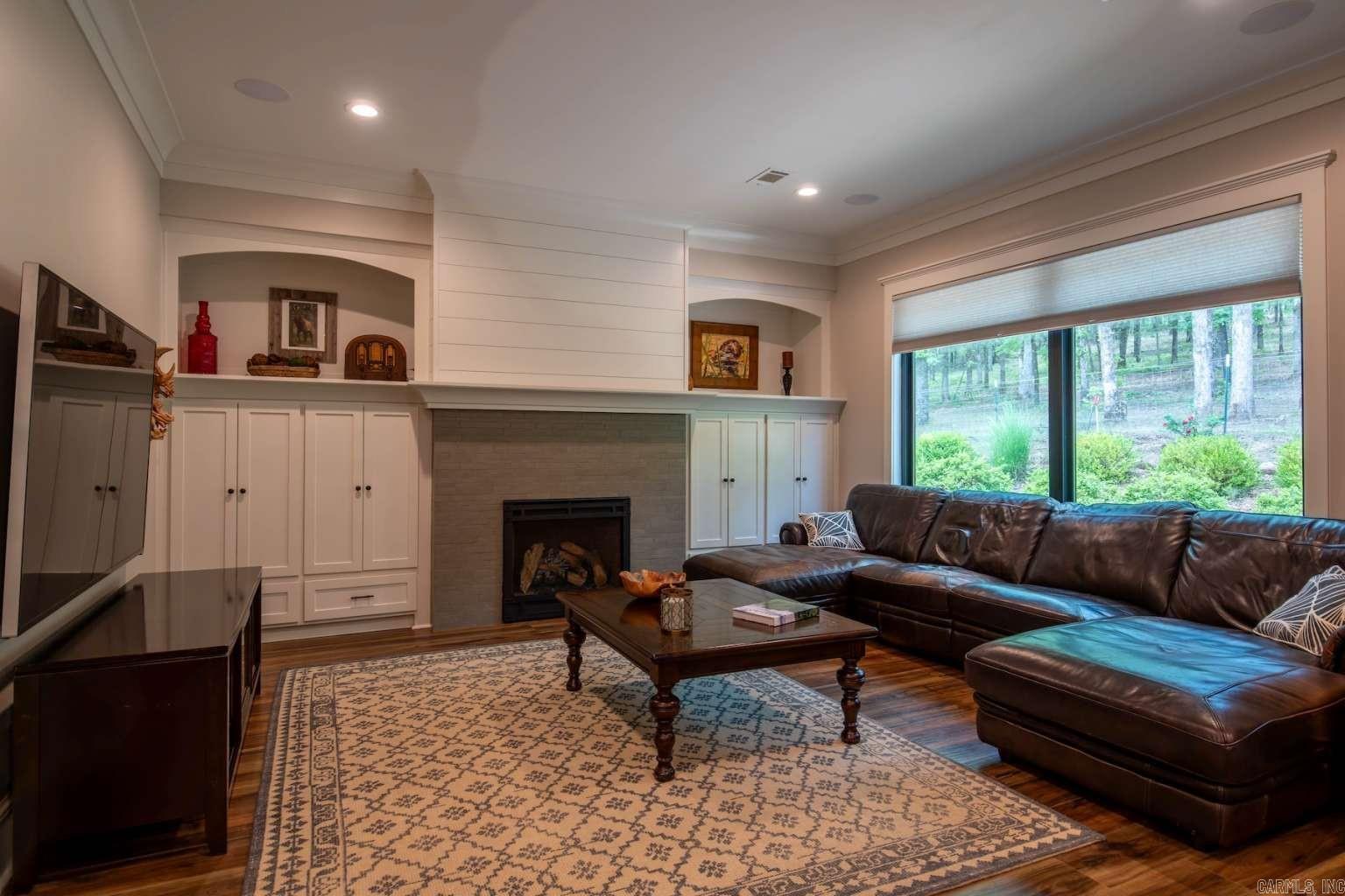 GOSHEN COML PARK - Residential